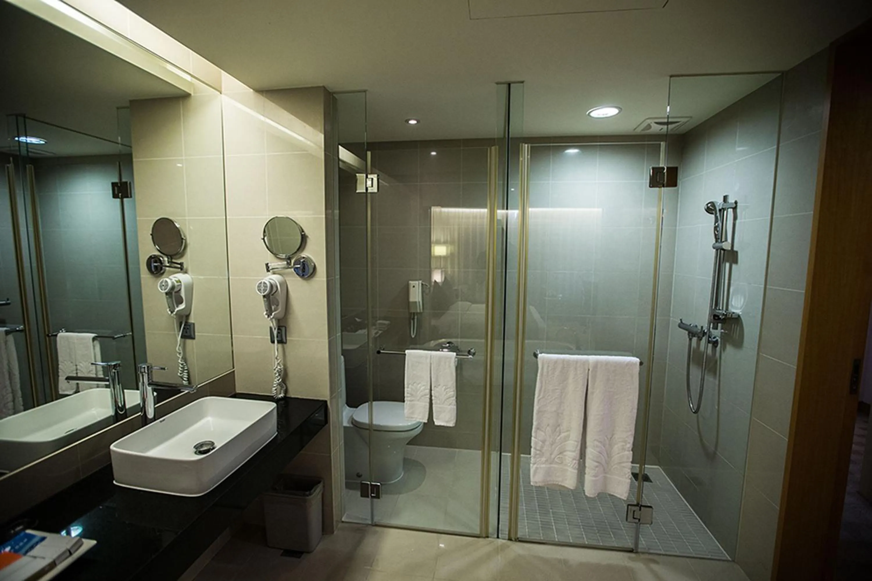 Decorative detail, Bathroom in Garden Villa