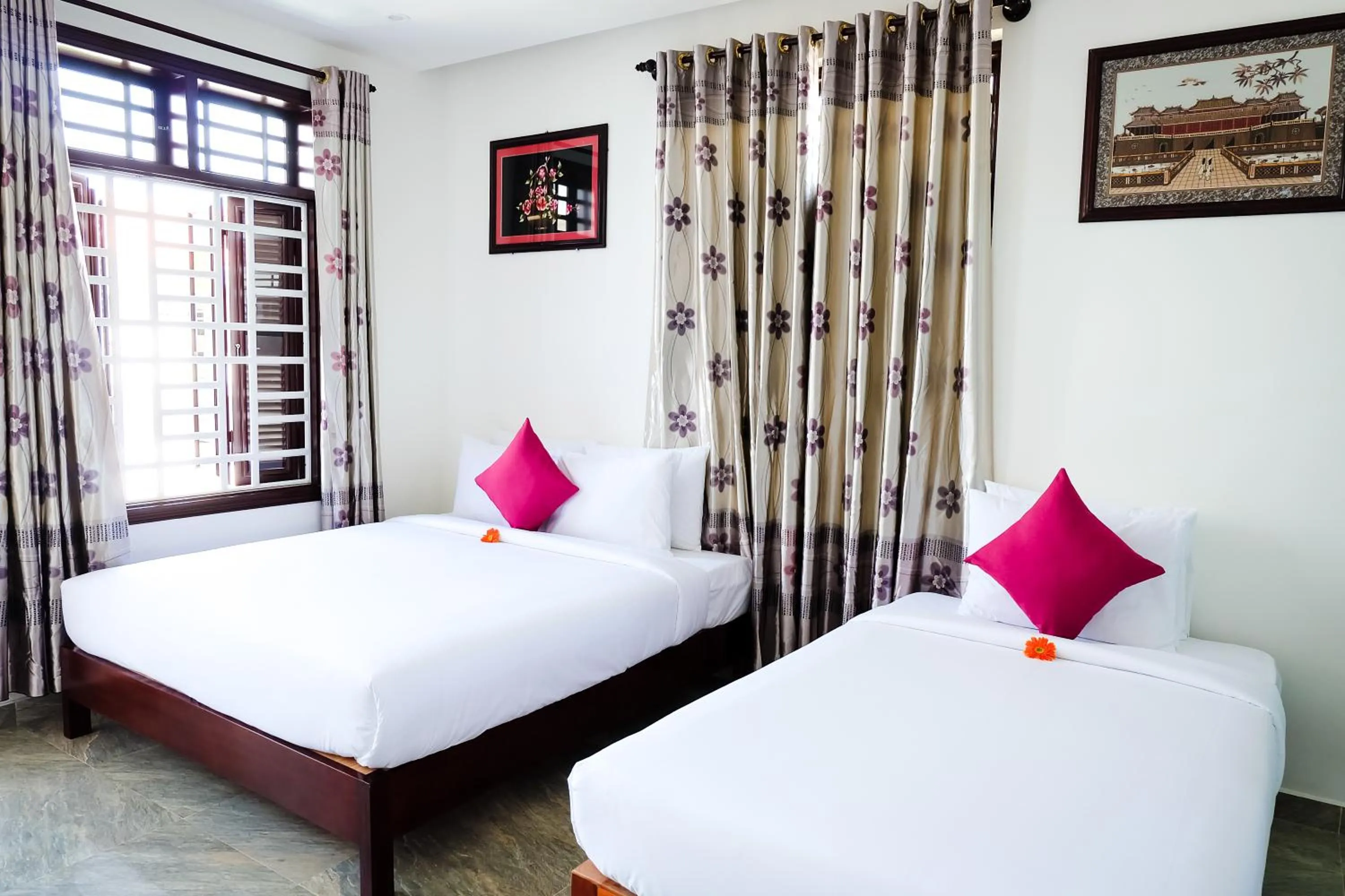 Photo of the whole room, Bed in Unity Villa