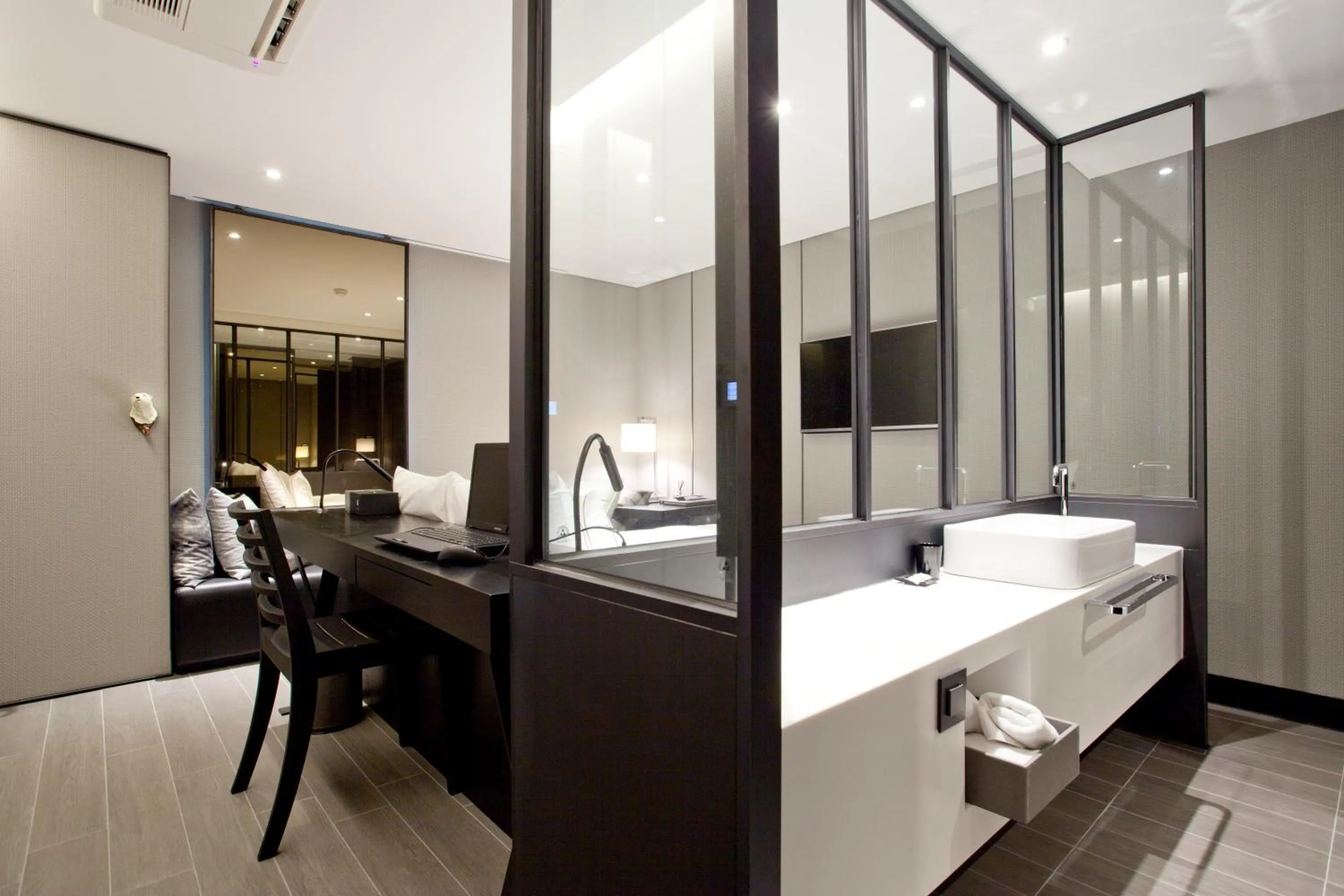 Decorative detail in Hotel Forestar