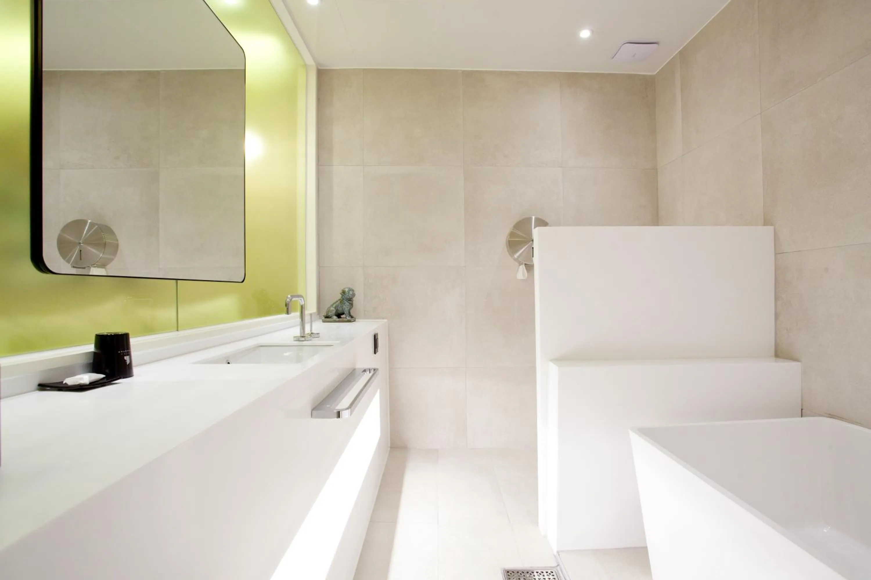 Decorative detail, Bed in Hotel Forestar