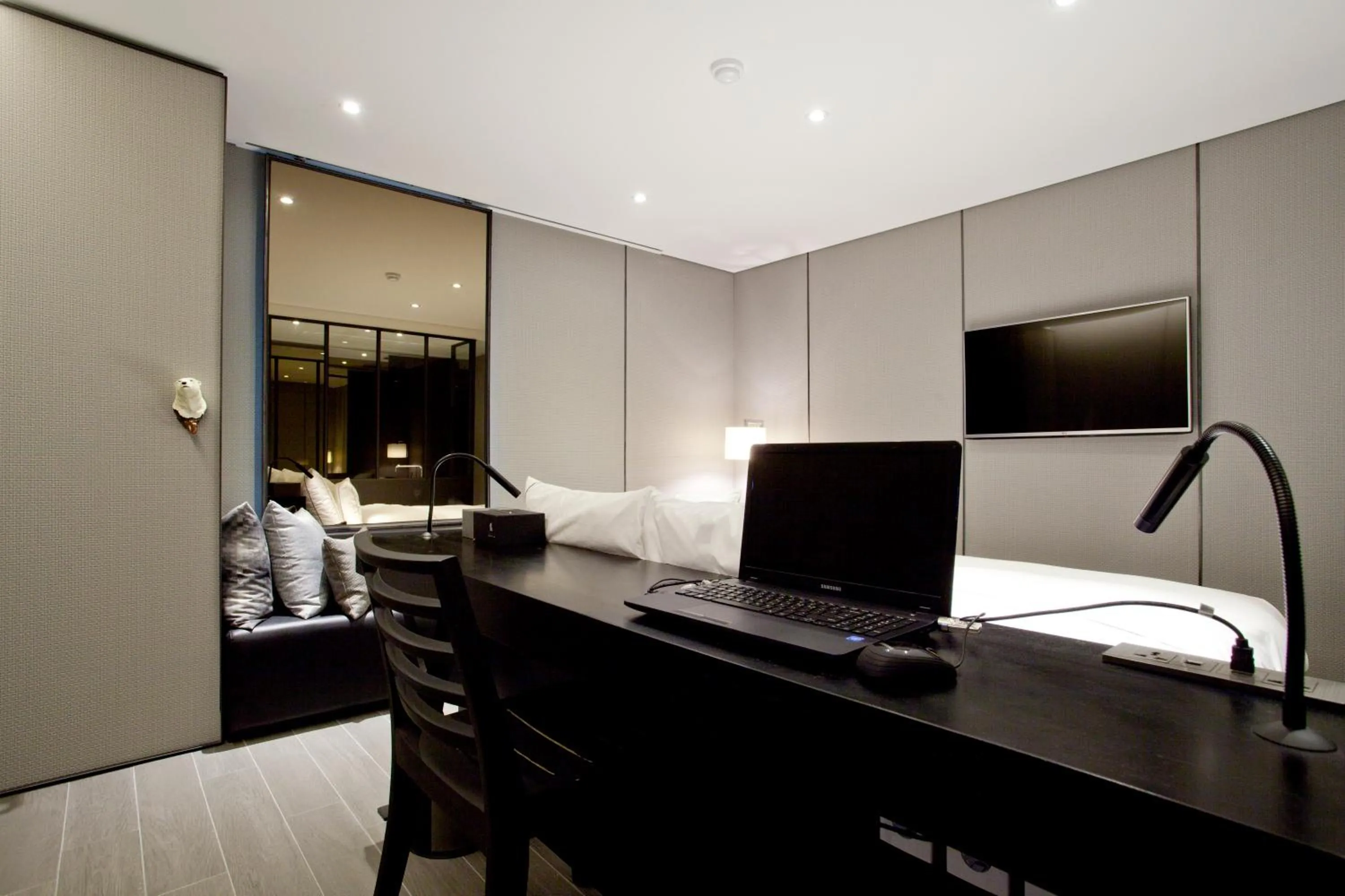 Decorative detail, Bed in Hotel Forestar