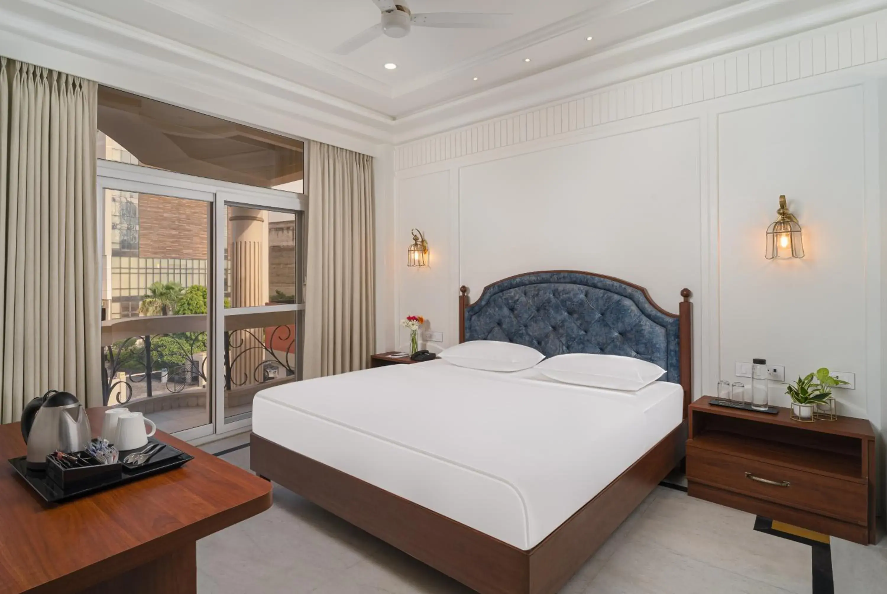 Superior Room in Hotel Ganga Maiya Superior Room in Hotel Ganga Maiya