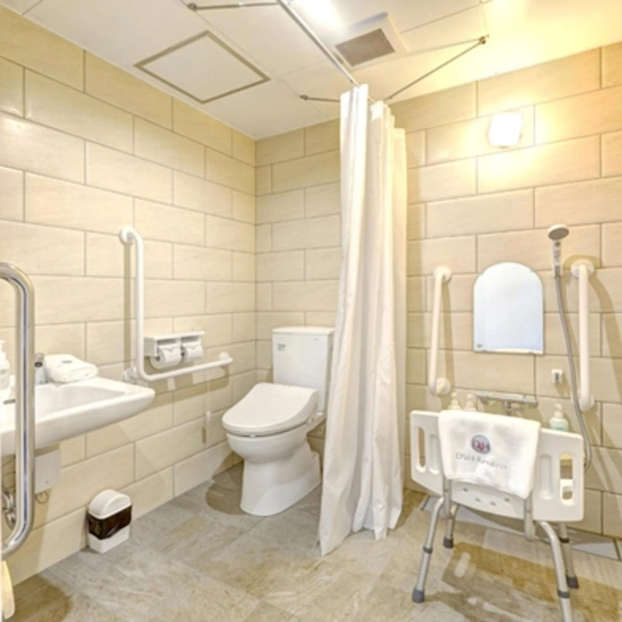 Beach Front Tower Mihama by DSH