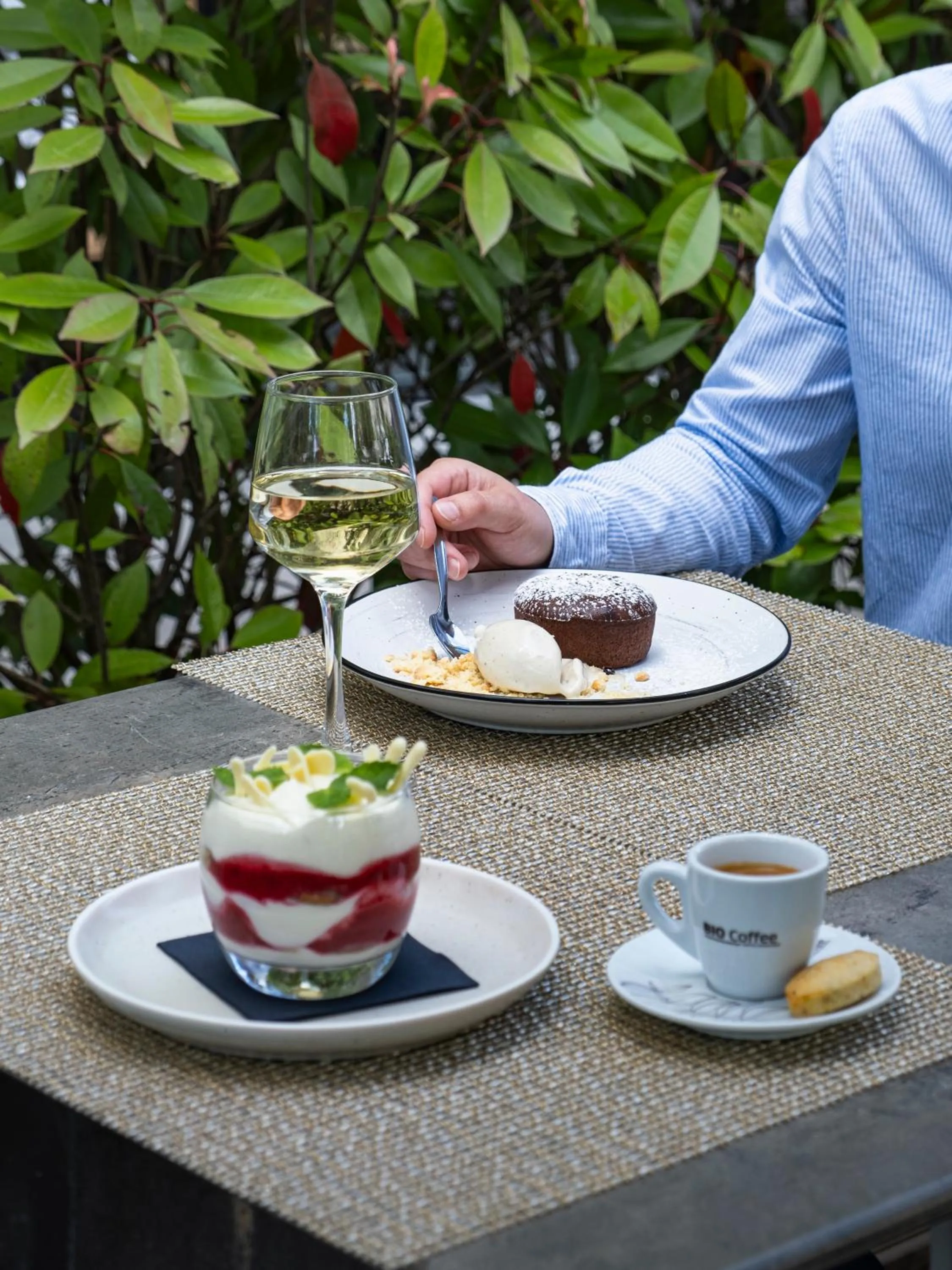 Restaurant/places to eat in Novotel Luxembourg Centre