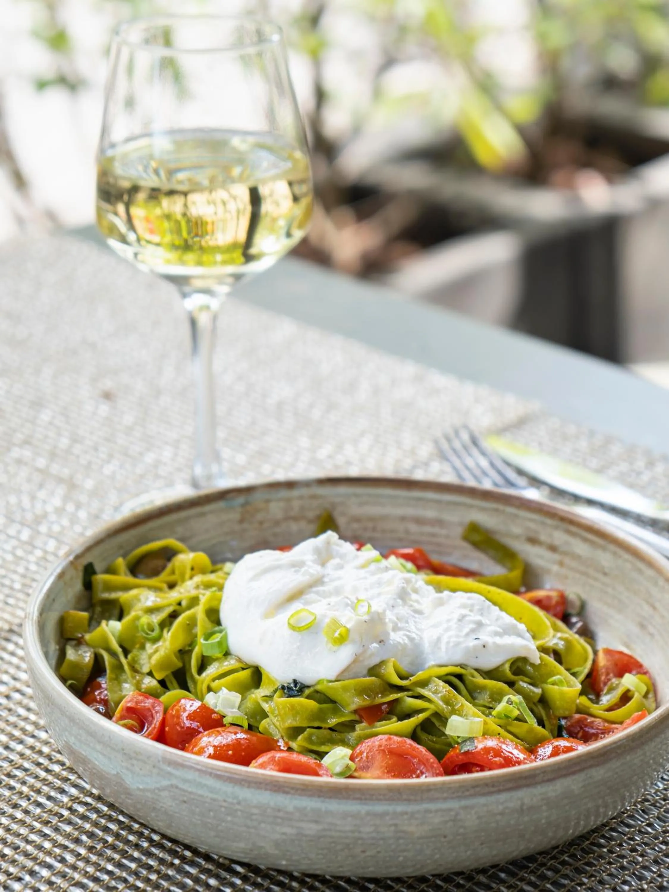 Restaurant/places to eat in Novotel Luxembourg Centre