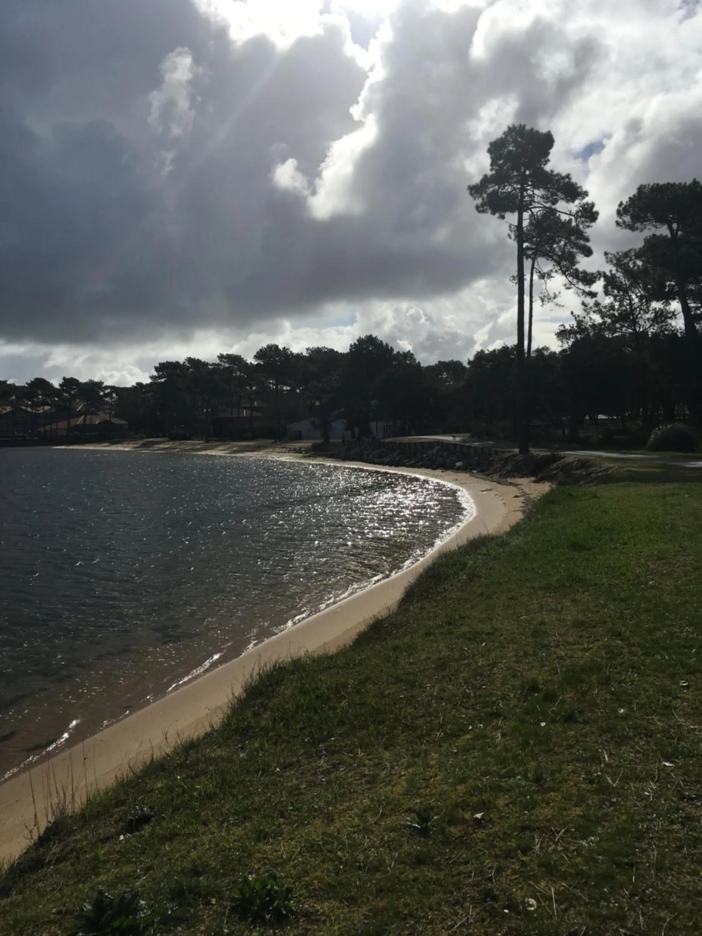 Nearby landmark in Résidence Mes Amours d'Enfants - Les Villas du Lac