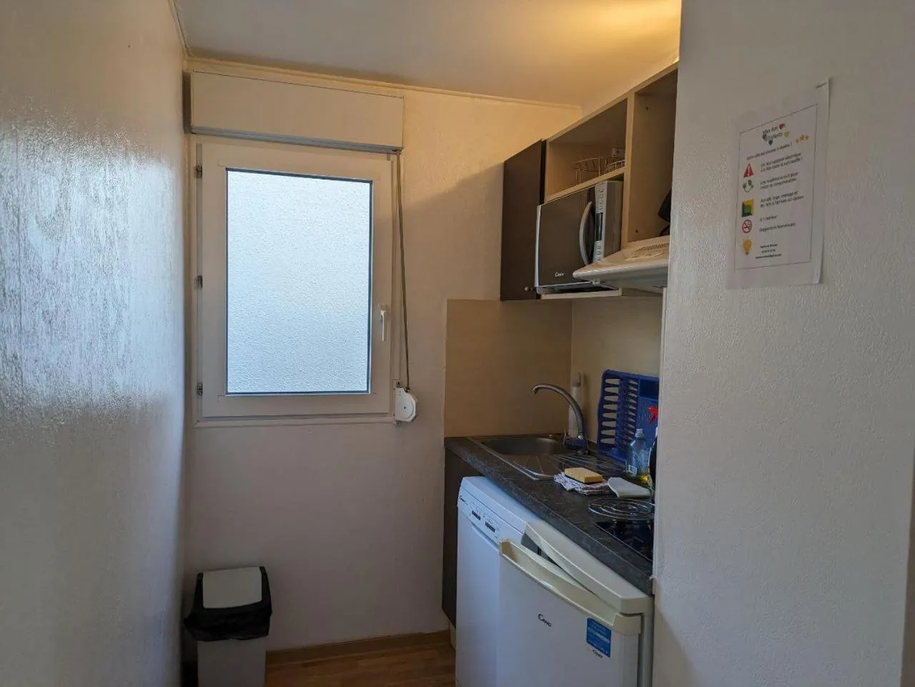 Kitchen or kitchenette in Résidence Mes Amours d'Enfants - Les Villas du Lac