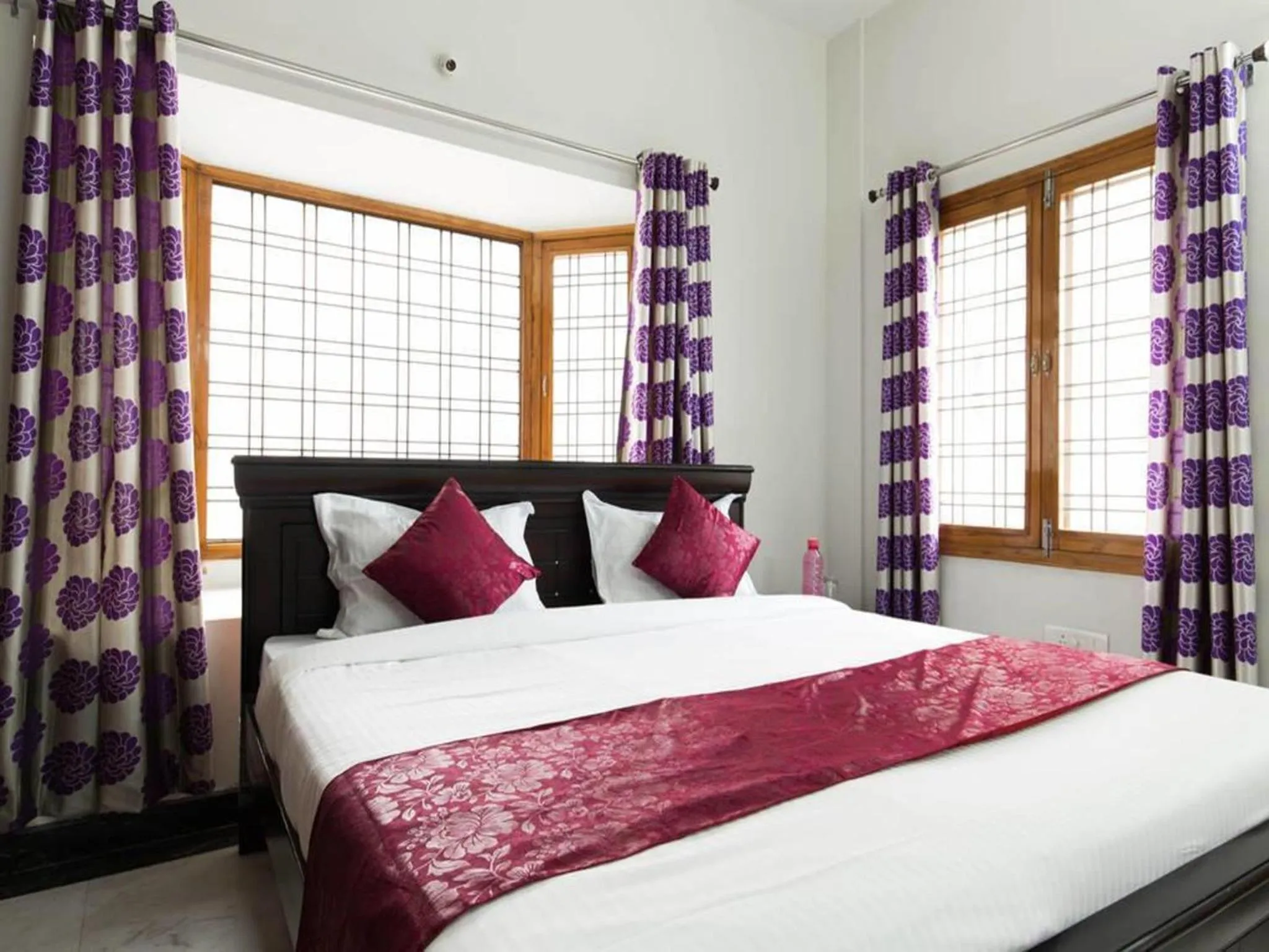Bed in Fresh Living Prime Banjara