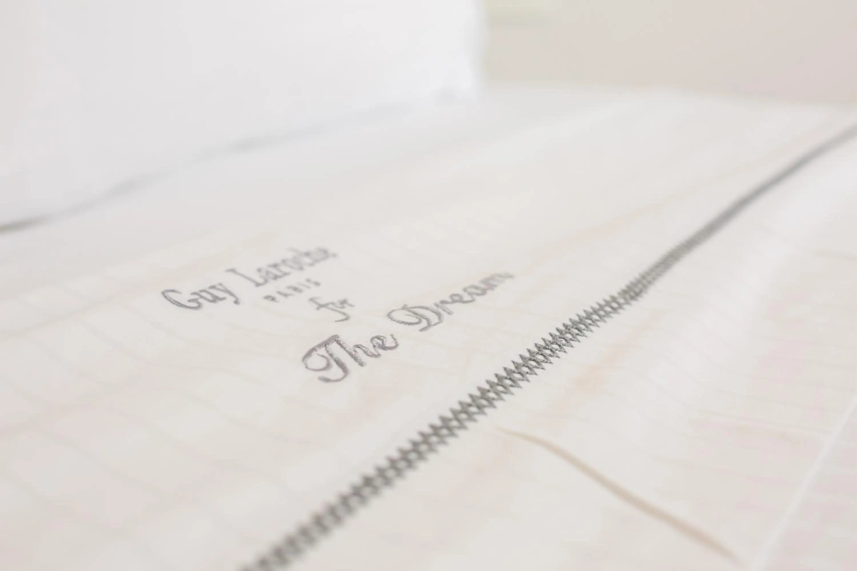 Time of day, Bed in The Dream Santorini