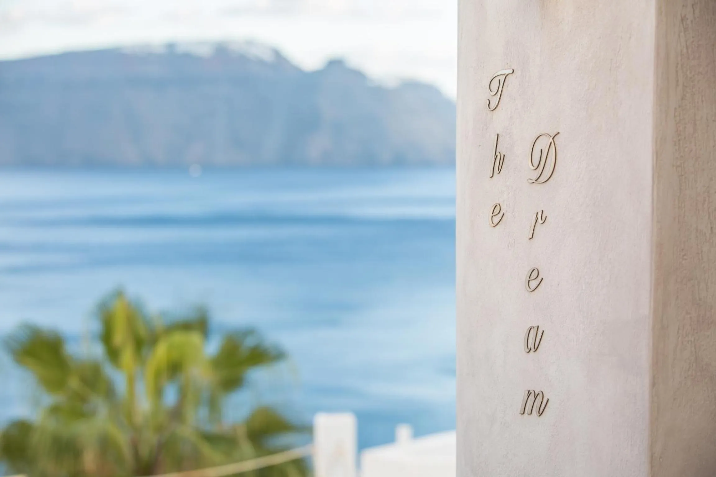 Time of day in The Dream Santorini