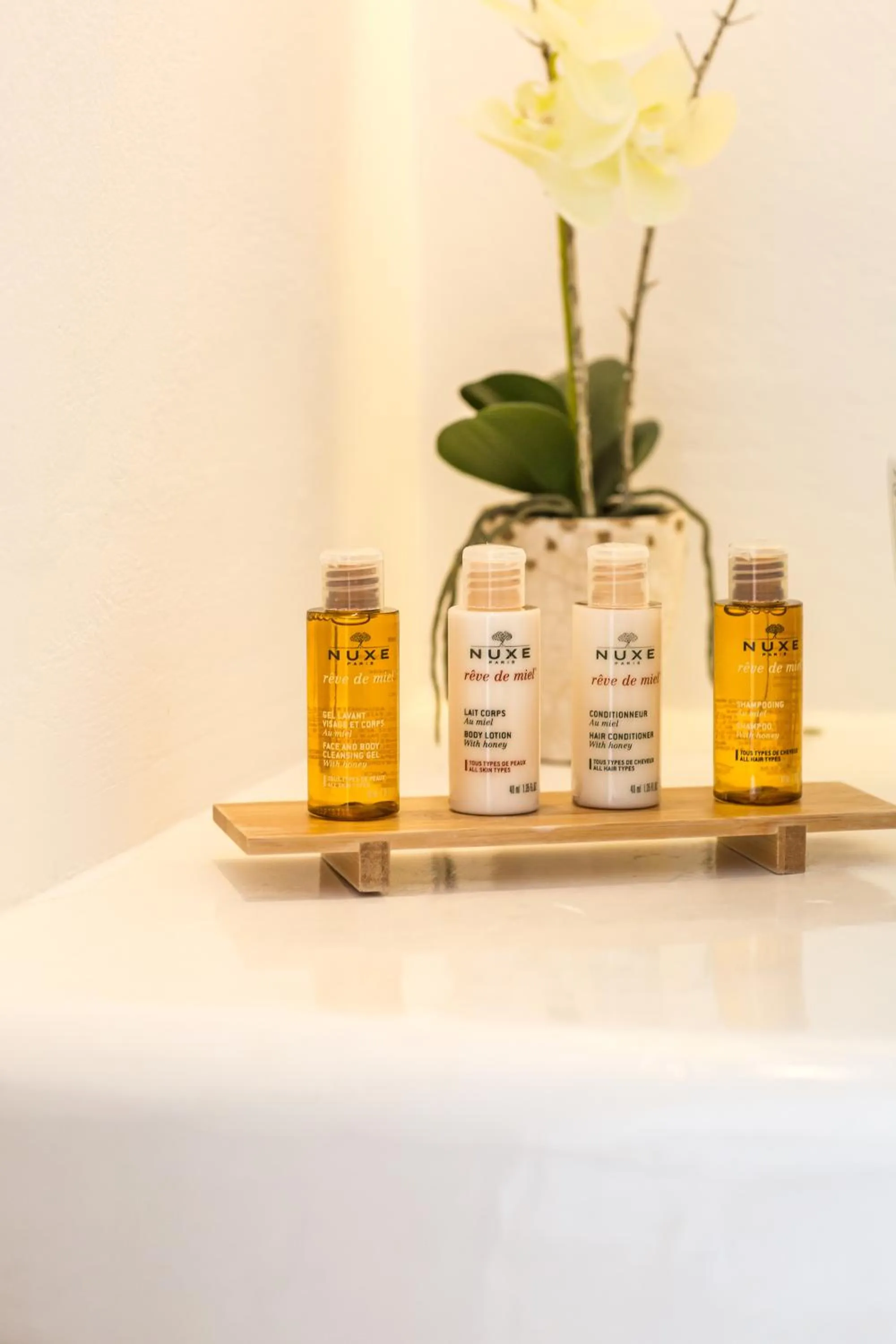 Time of day in The Dream Santorini