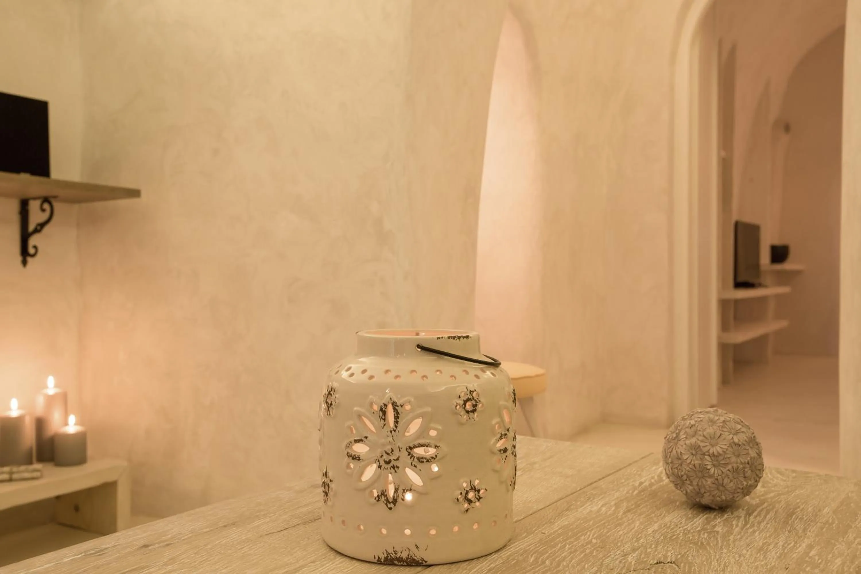 Time of day in The Dream Santorini