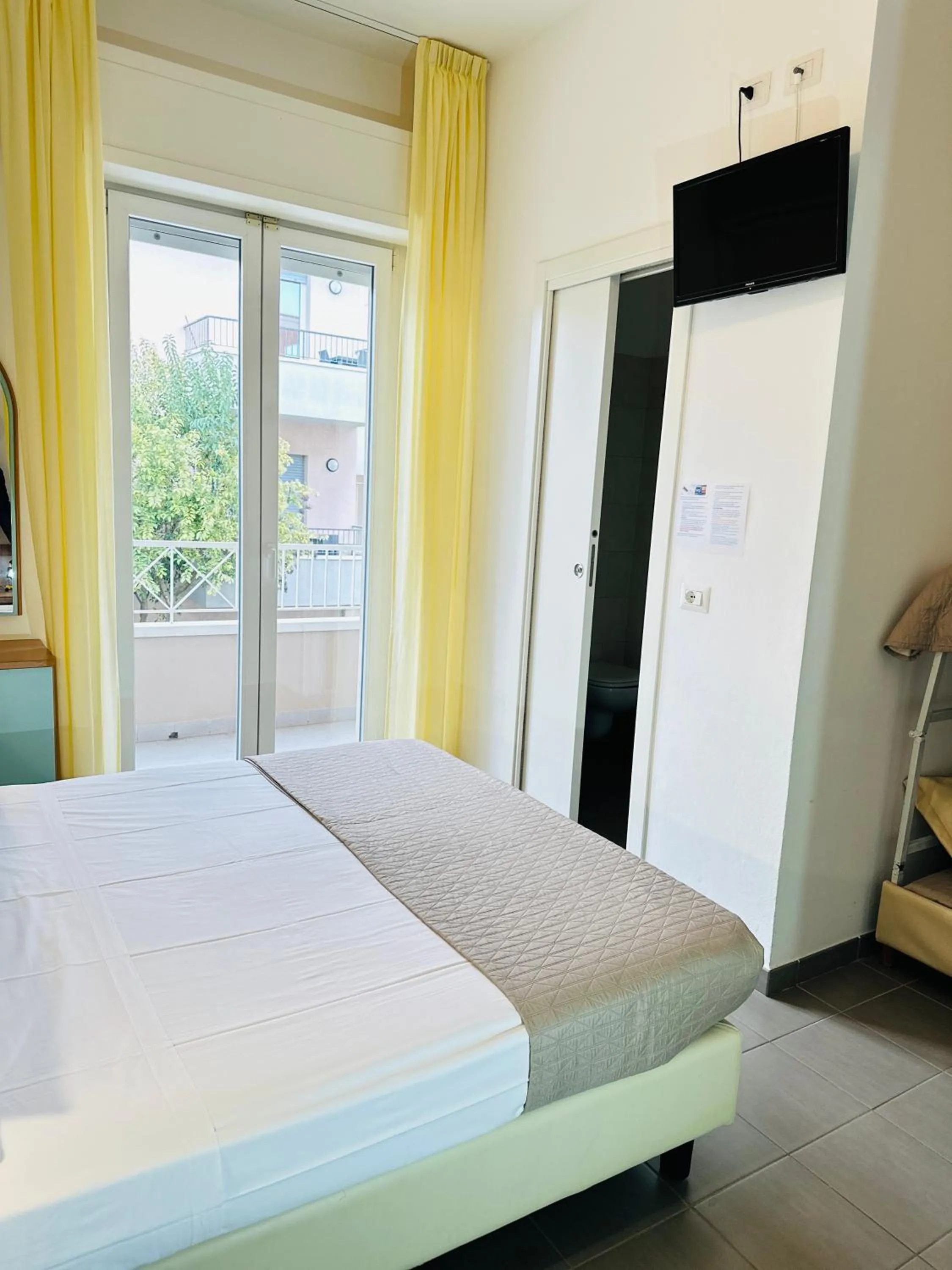 Bedroom, Bed in Hotel Villa Perazzini