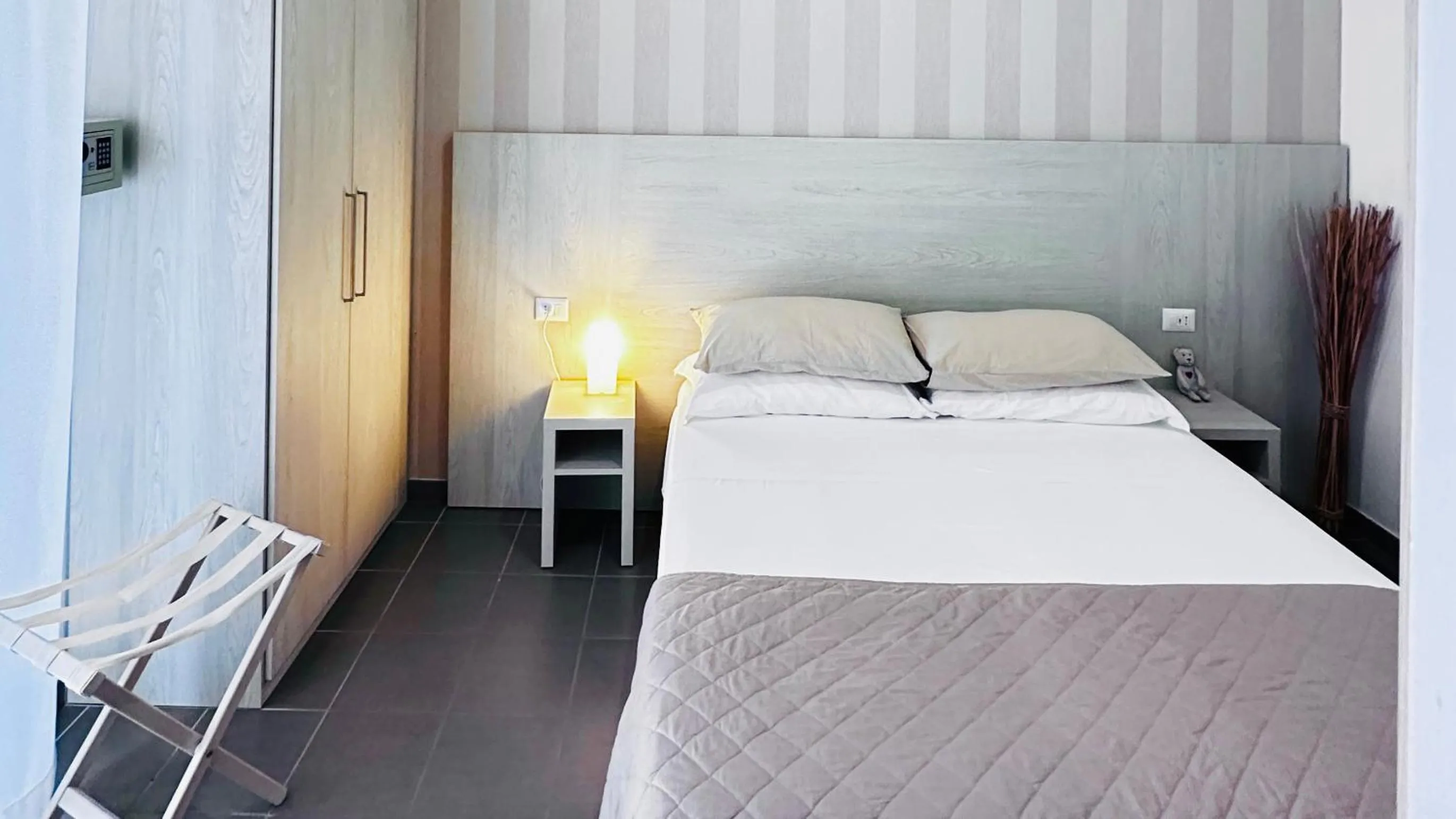 Bedroom, Bed in Hotel Villa Perazzini