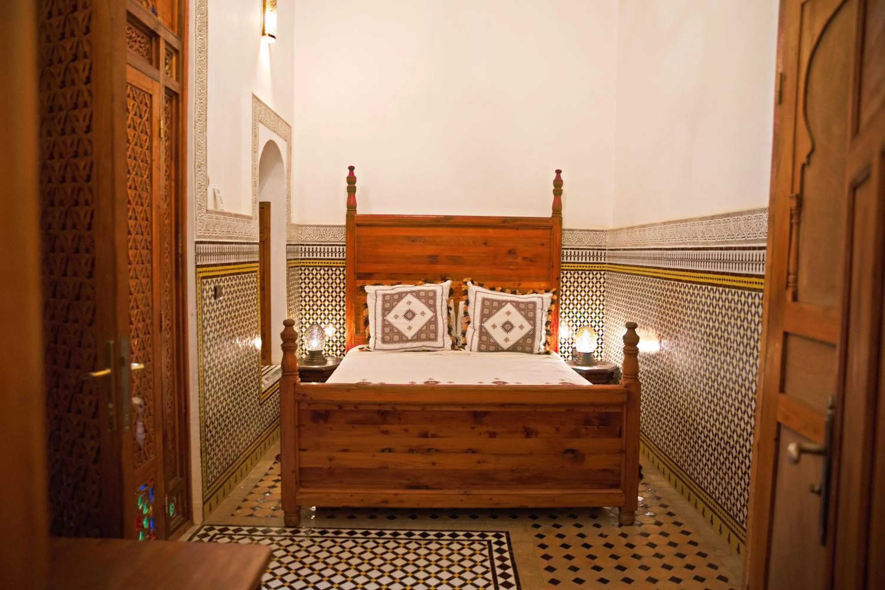 Bed in Riad Ouliya