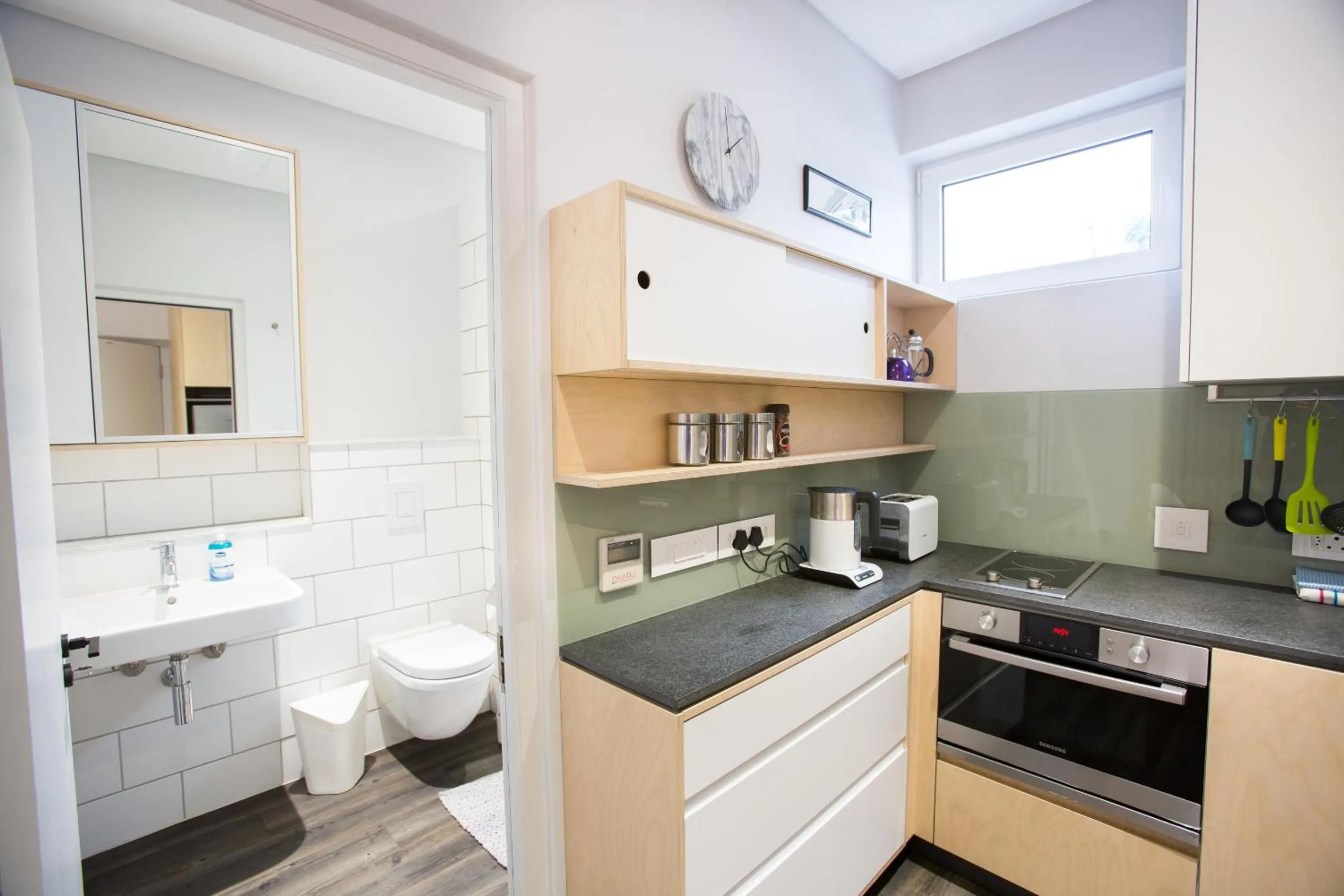 Kitchen or kitchenette in Laanhof Studios