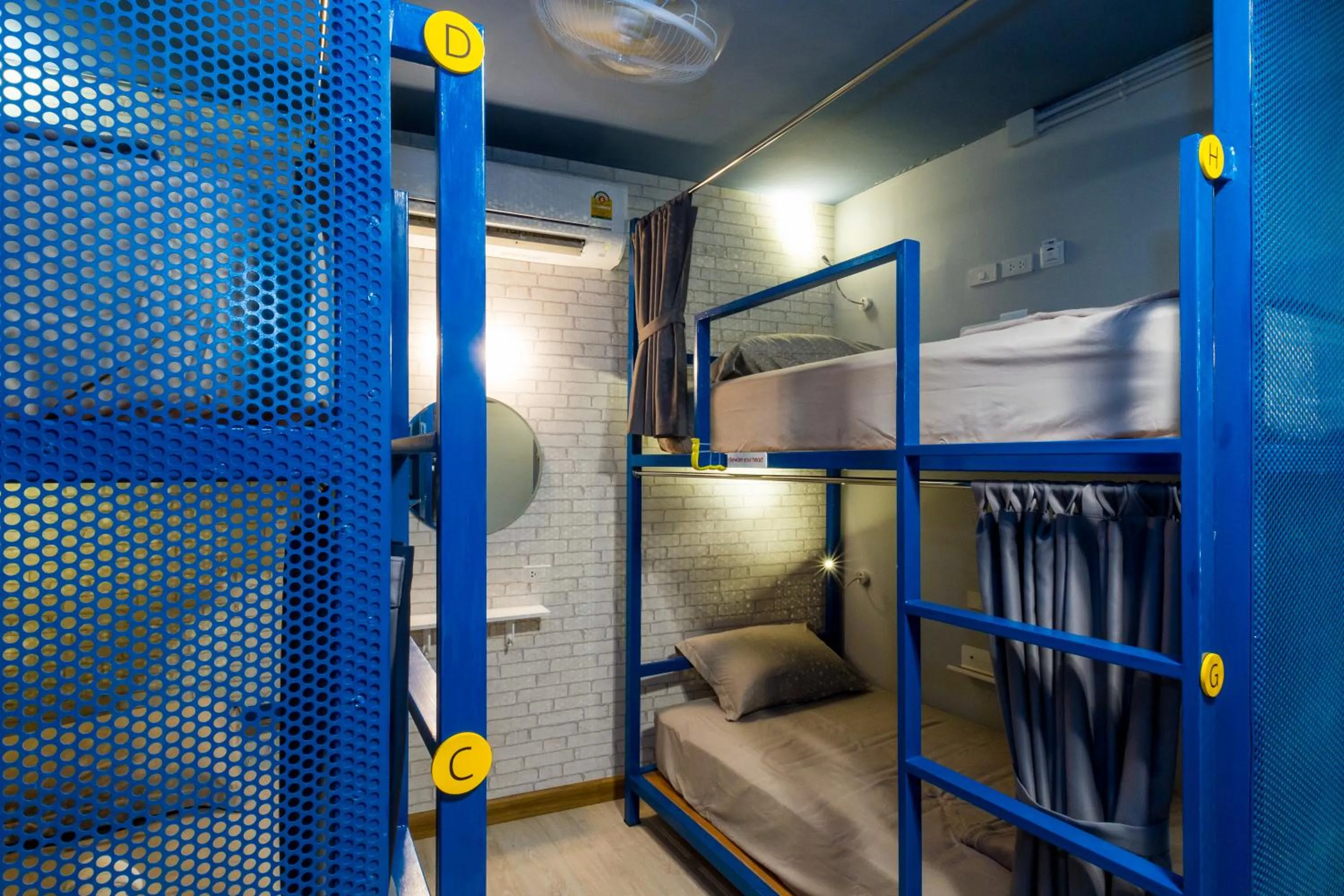 bunk bed, Bed in The Moon Hostel Huahin