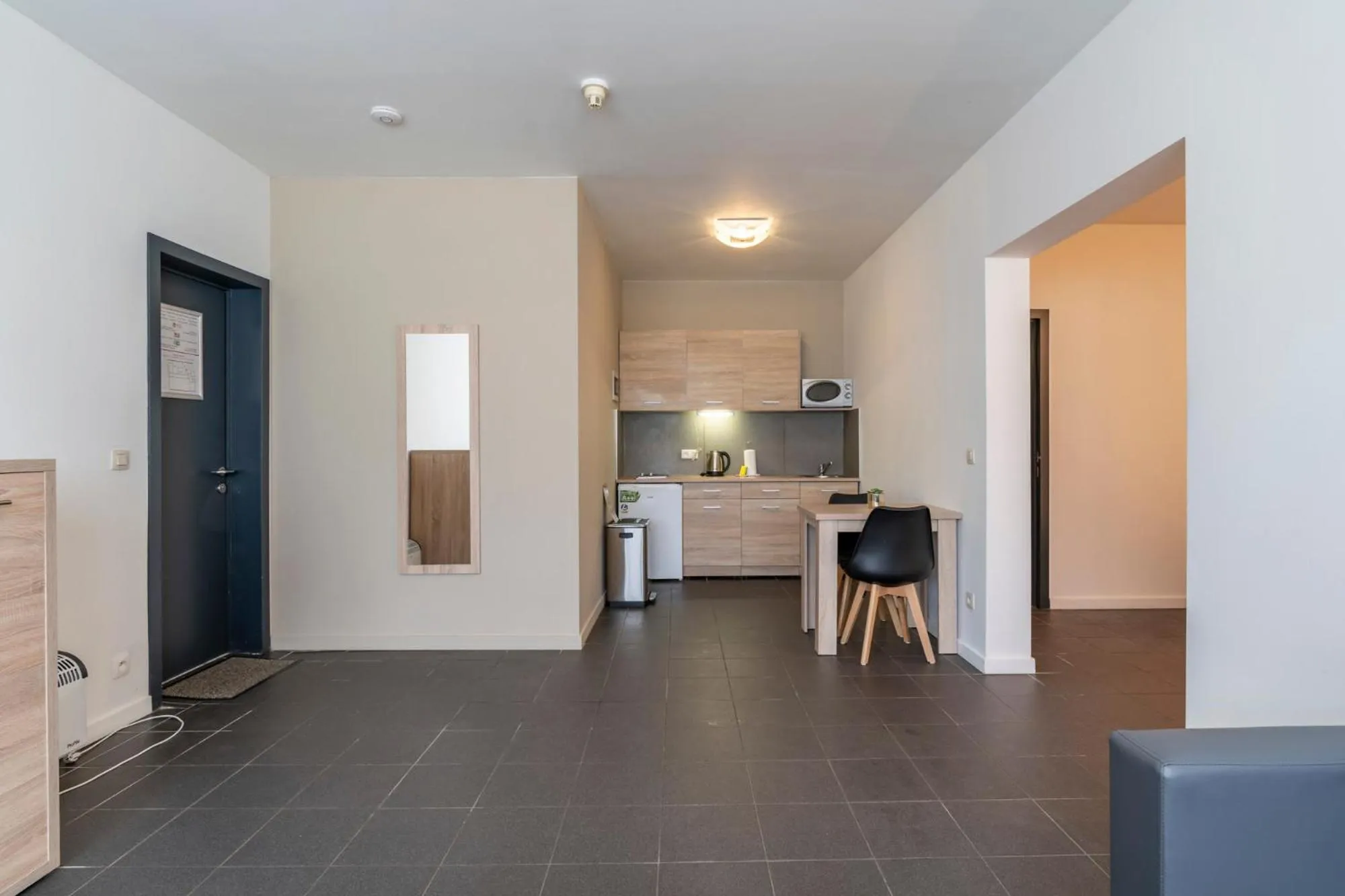 Kitchen or kitchenette in Value Stay Residence Mechelen