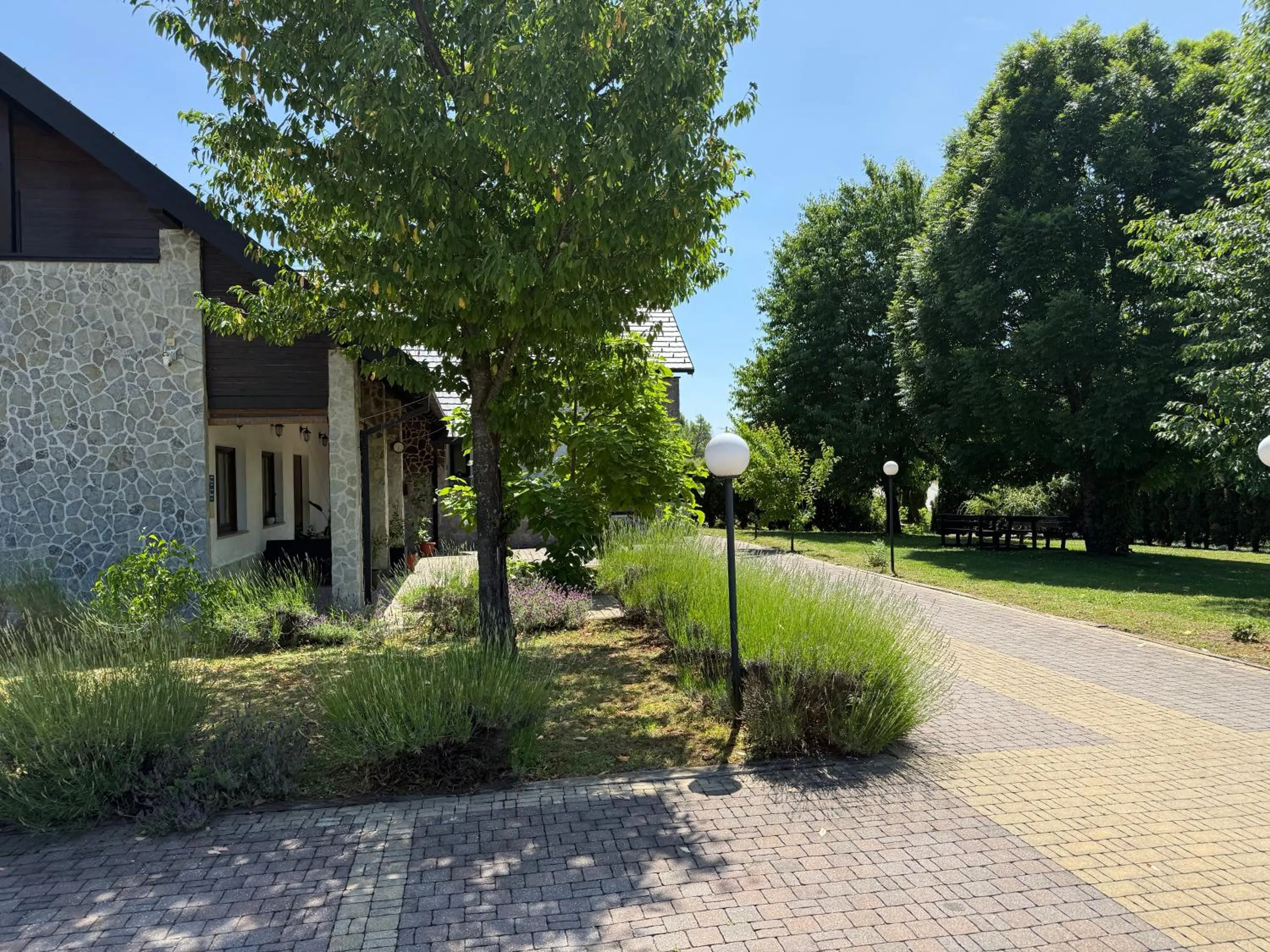 Property building in Villa Stone