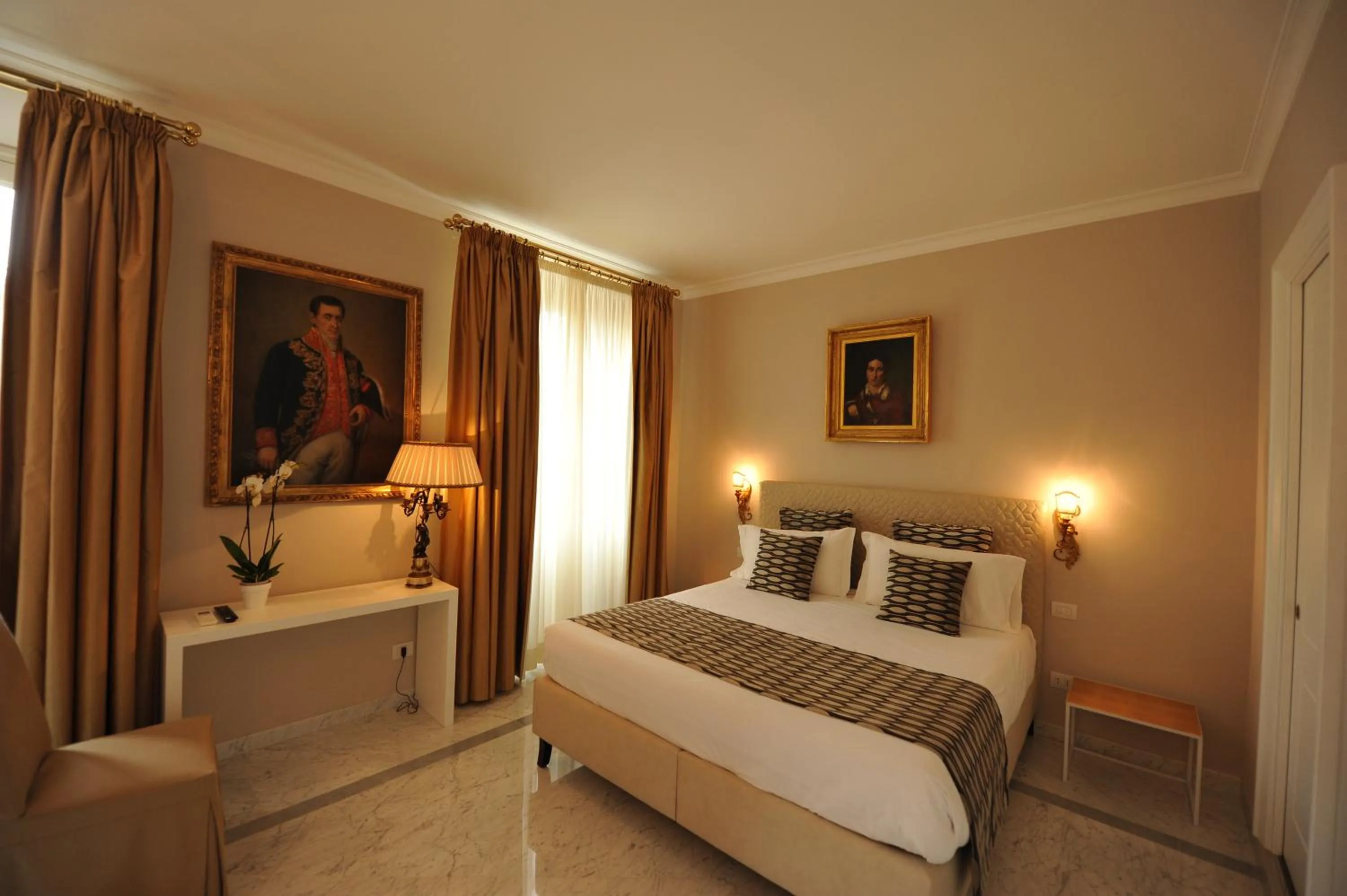 Bedroom, Bed in Angel Spagna Suite