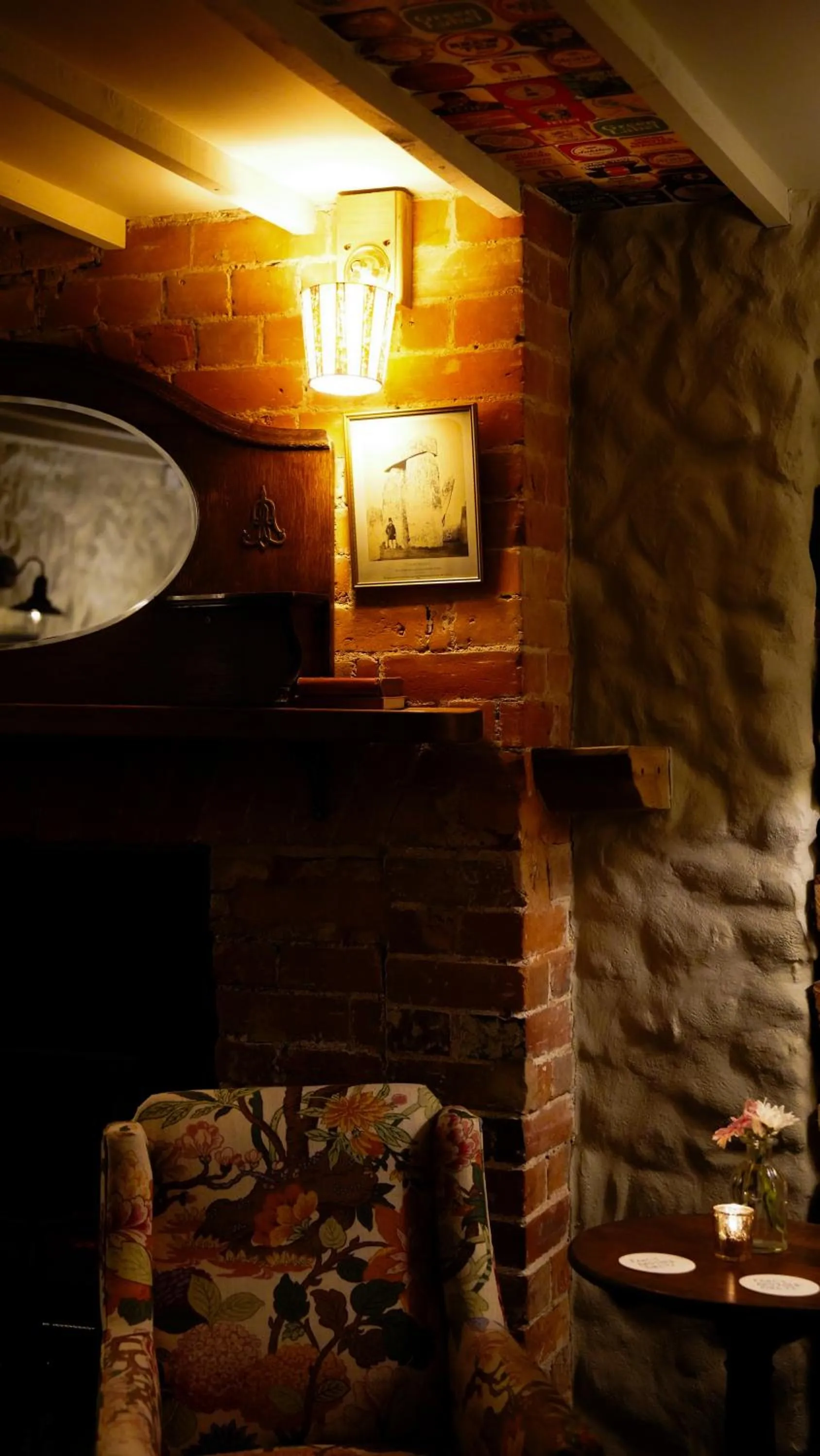 Restaurant/places to eat in The Dog & Gun Inn