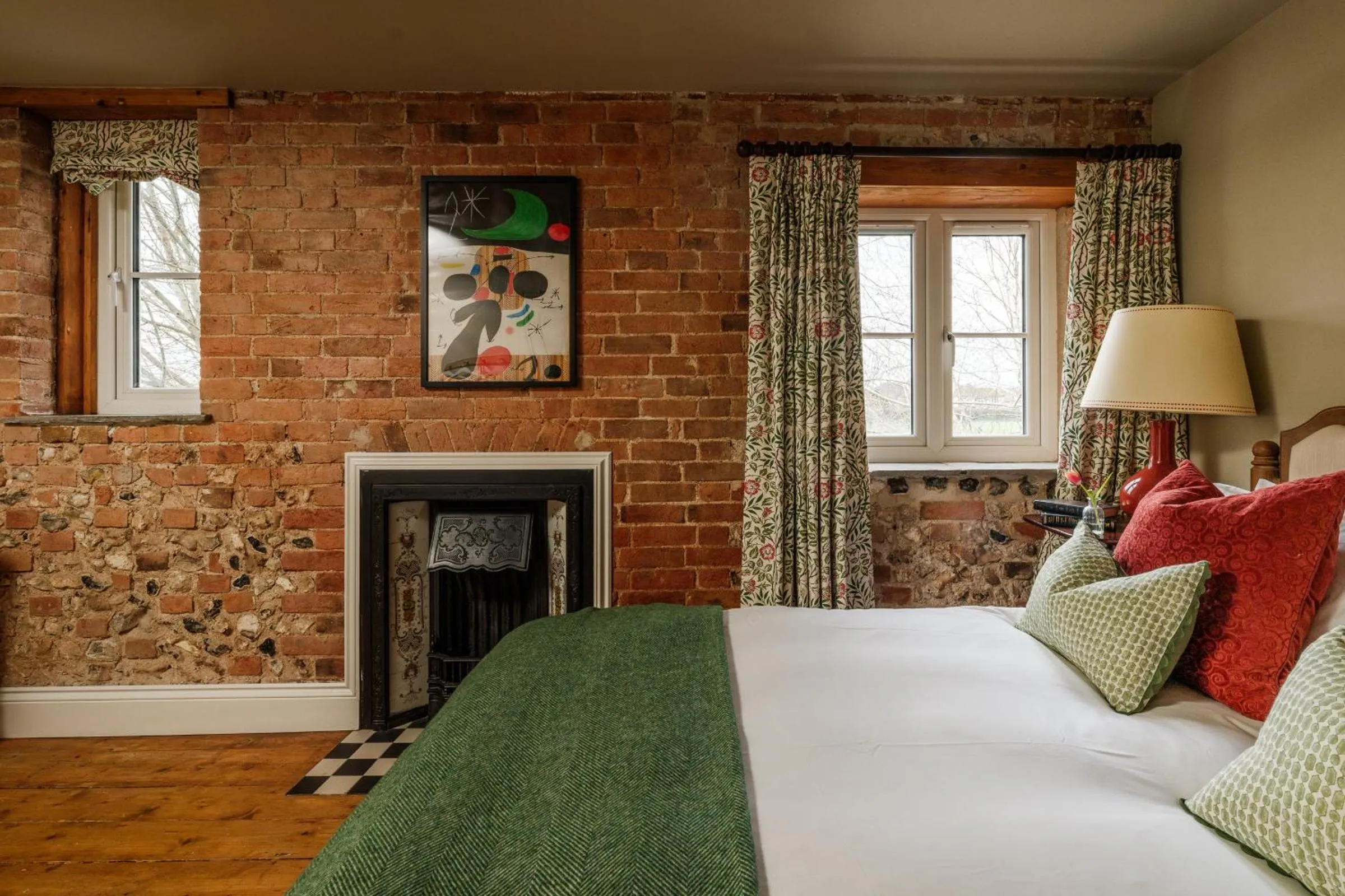 Bedroom, Bed in The Dog and Gun