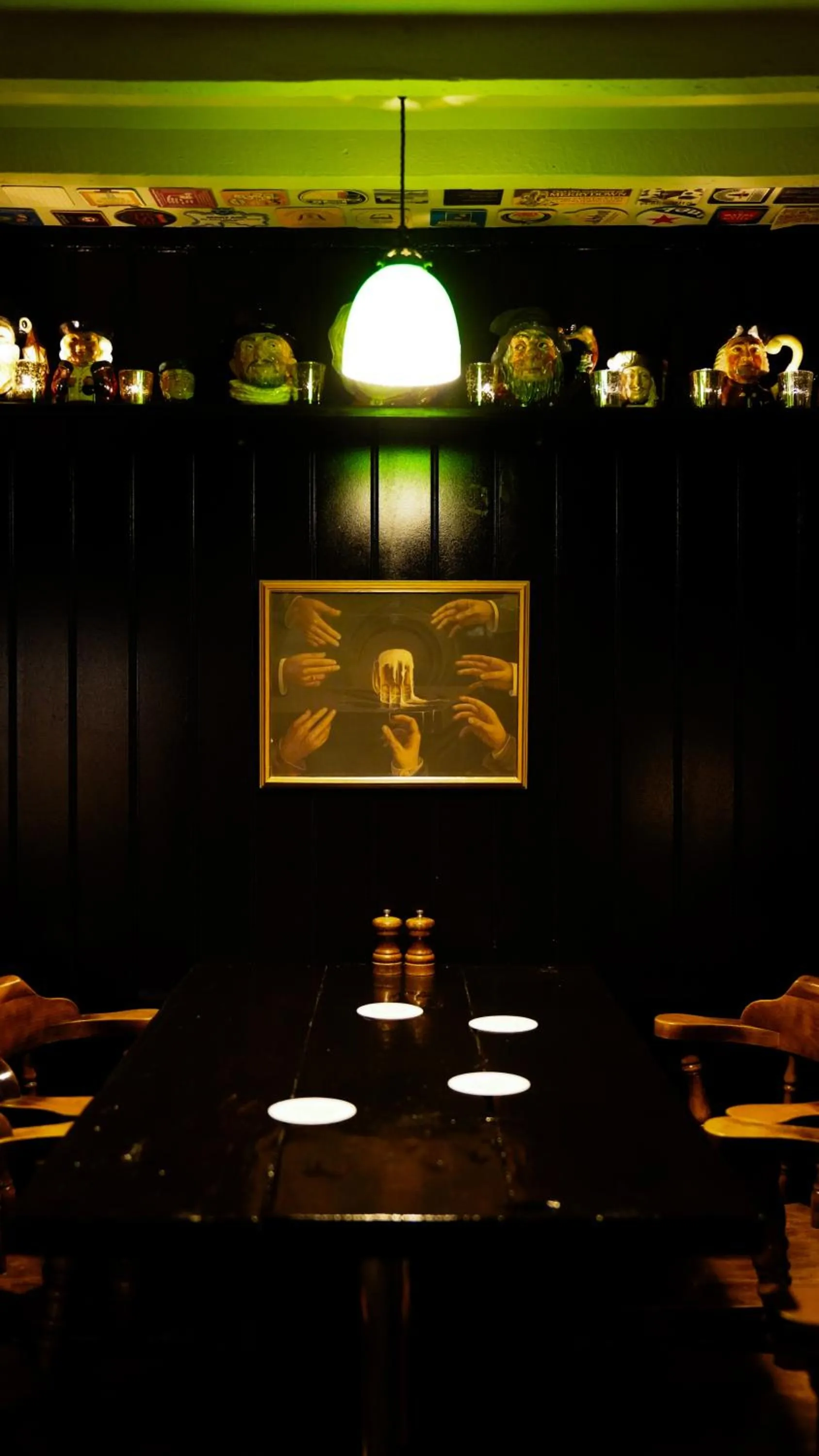 Restaurant/places to eat in The Dog & Gun Inn