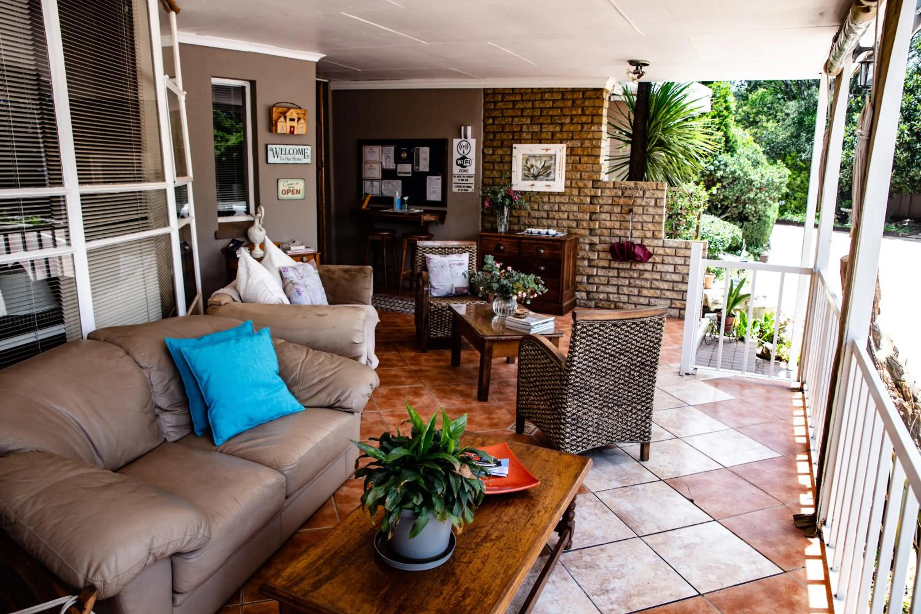 Woodpecker Guesthouse