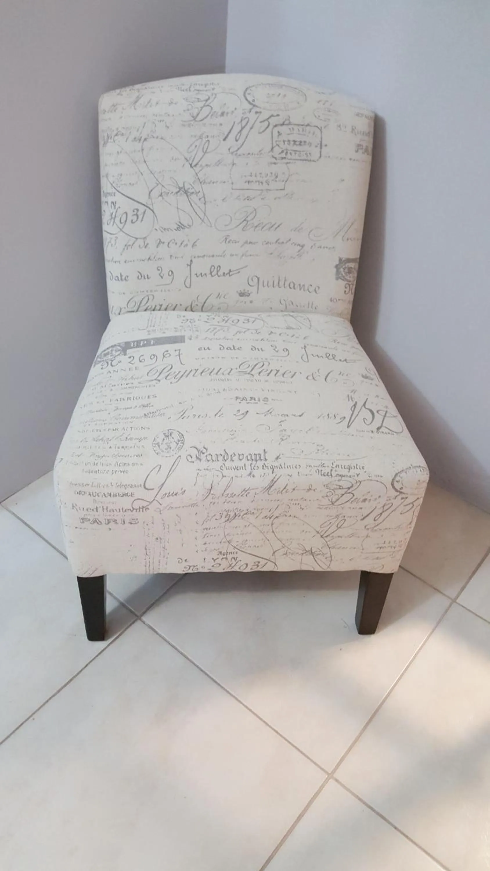 Seating area in New Kingston Guest Apartments @ Donhead