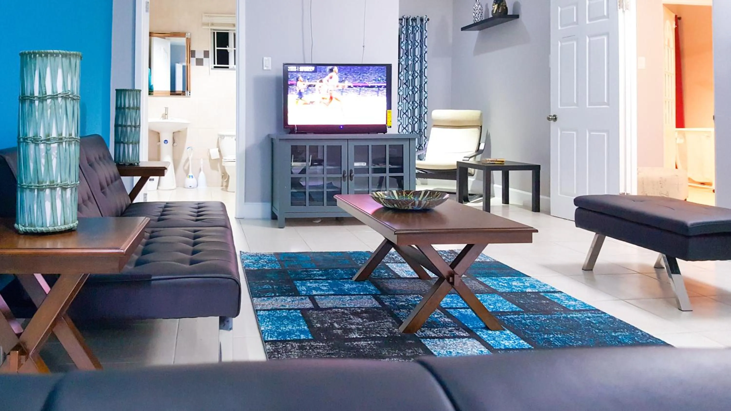 Living room in New Kingston Guest Apartments @ Donhead