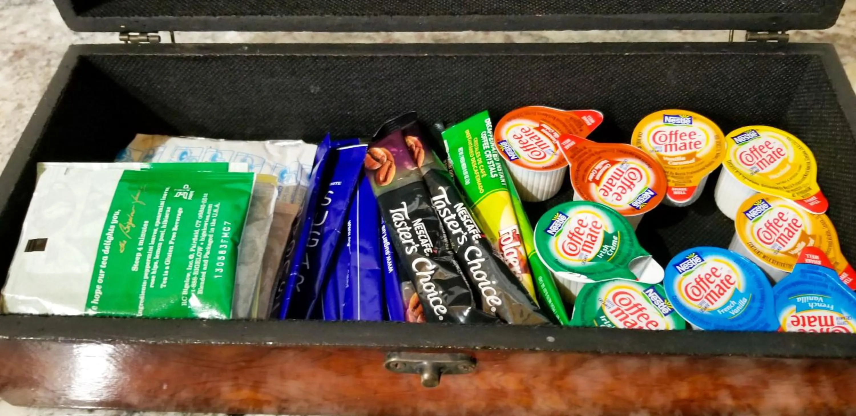 Coffee/tea facilities in New Kingston Guest Apartments @ Donhead