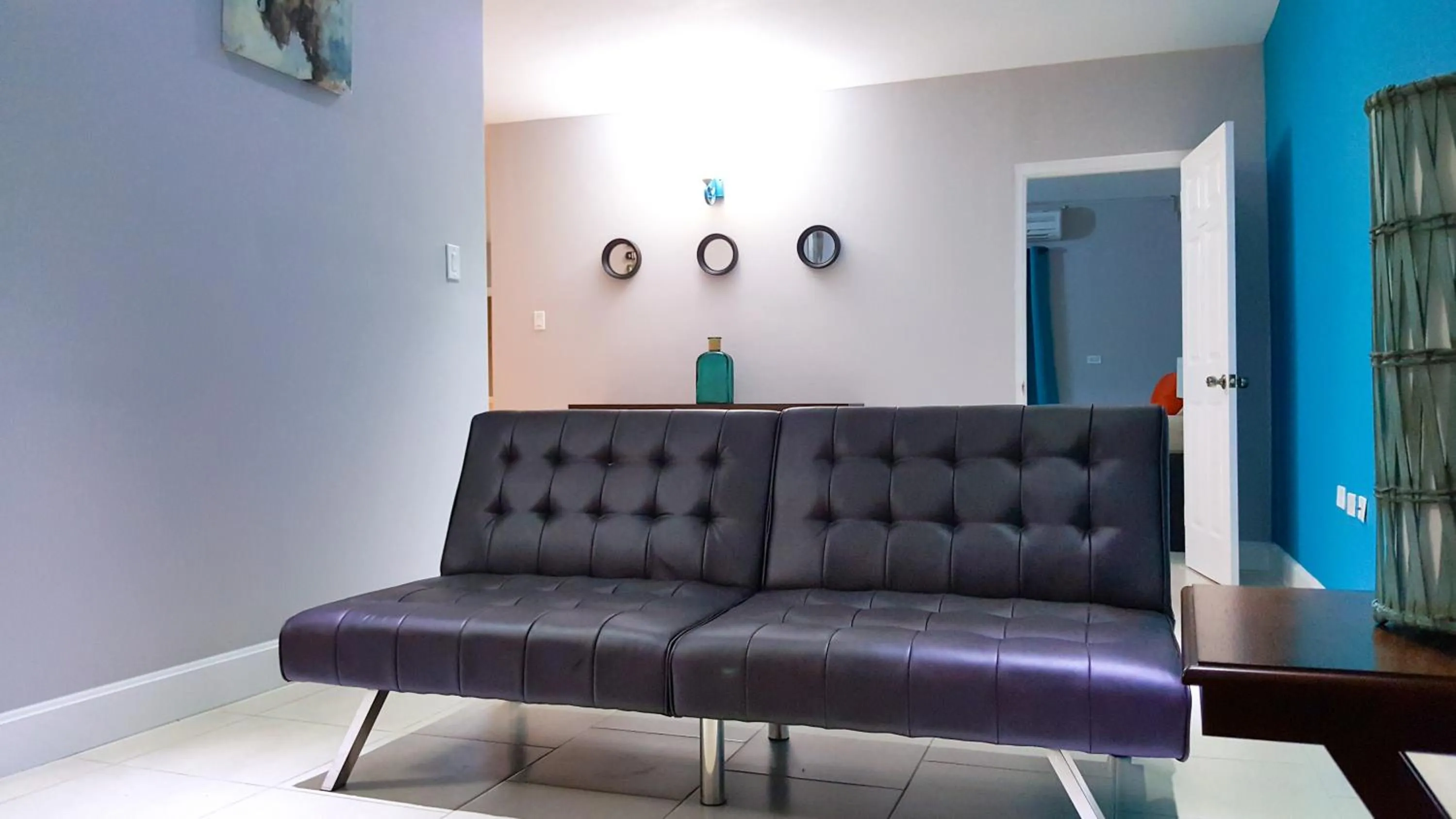 Living room in New Kingston Guest Apartments @ Donhead