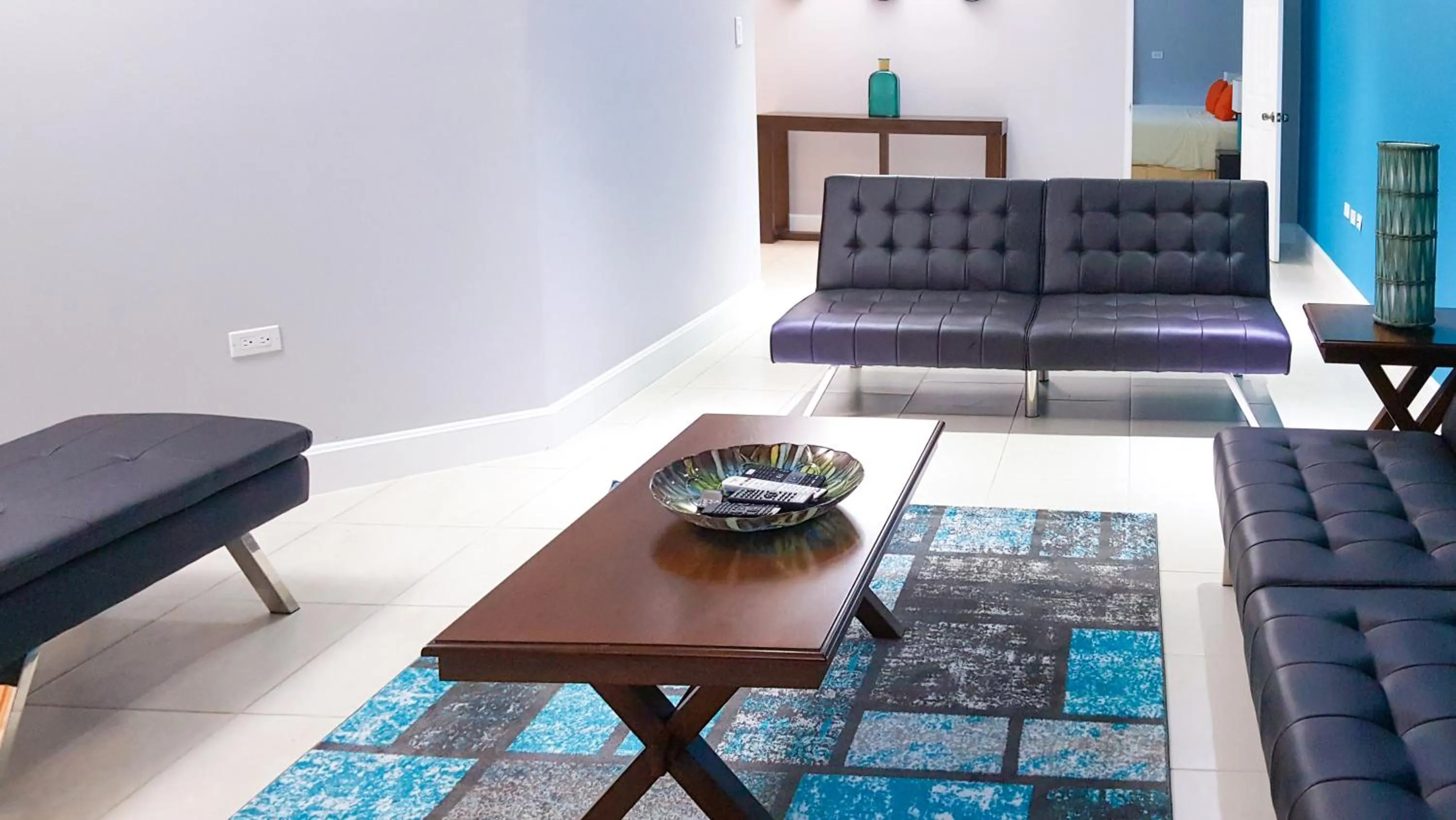 Living room in New Kingston Guest Apartments @ Donhead