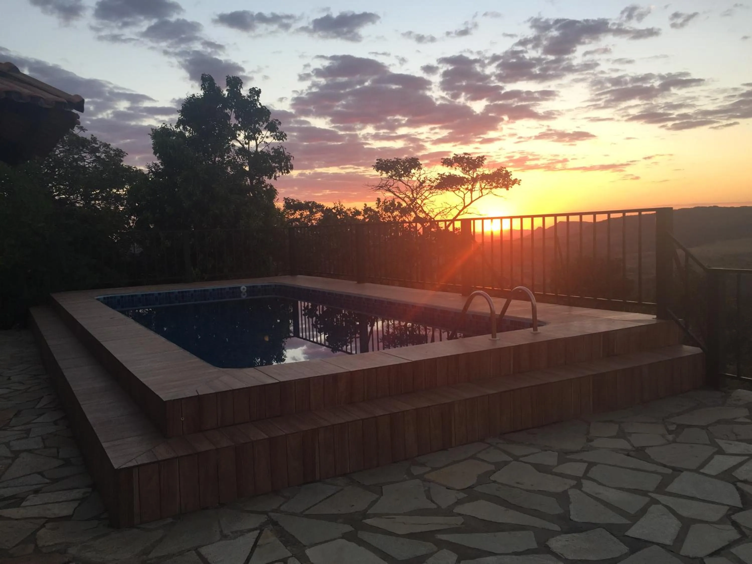 Pool view in Pousada Recanto das Pedras São Leopoldo