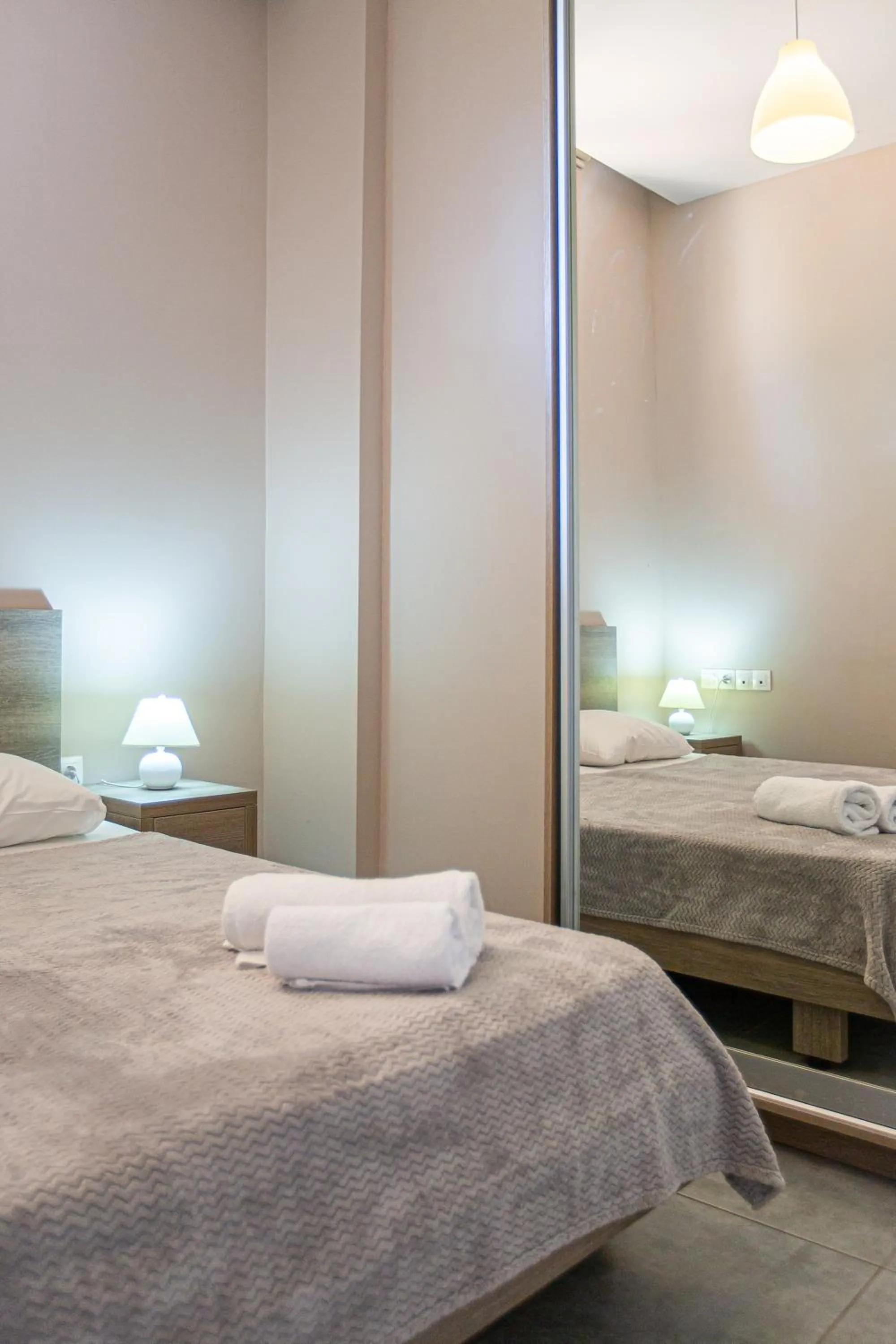 Bedroom, Bed in Hermes Hotel