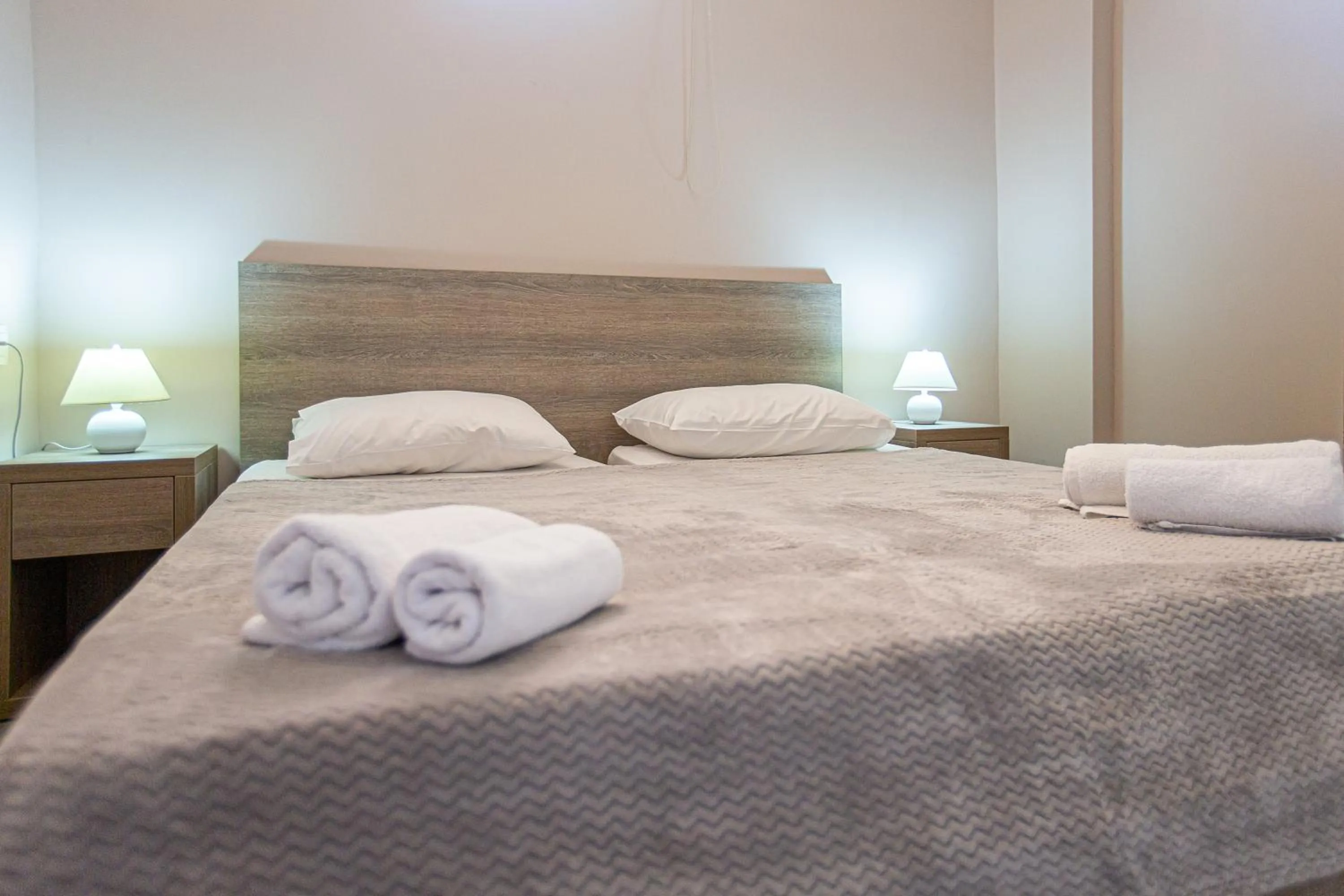 Bedroom, Bed in Hermes Hotel