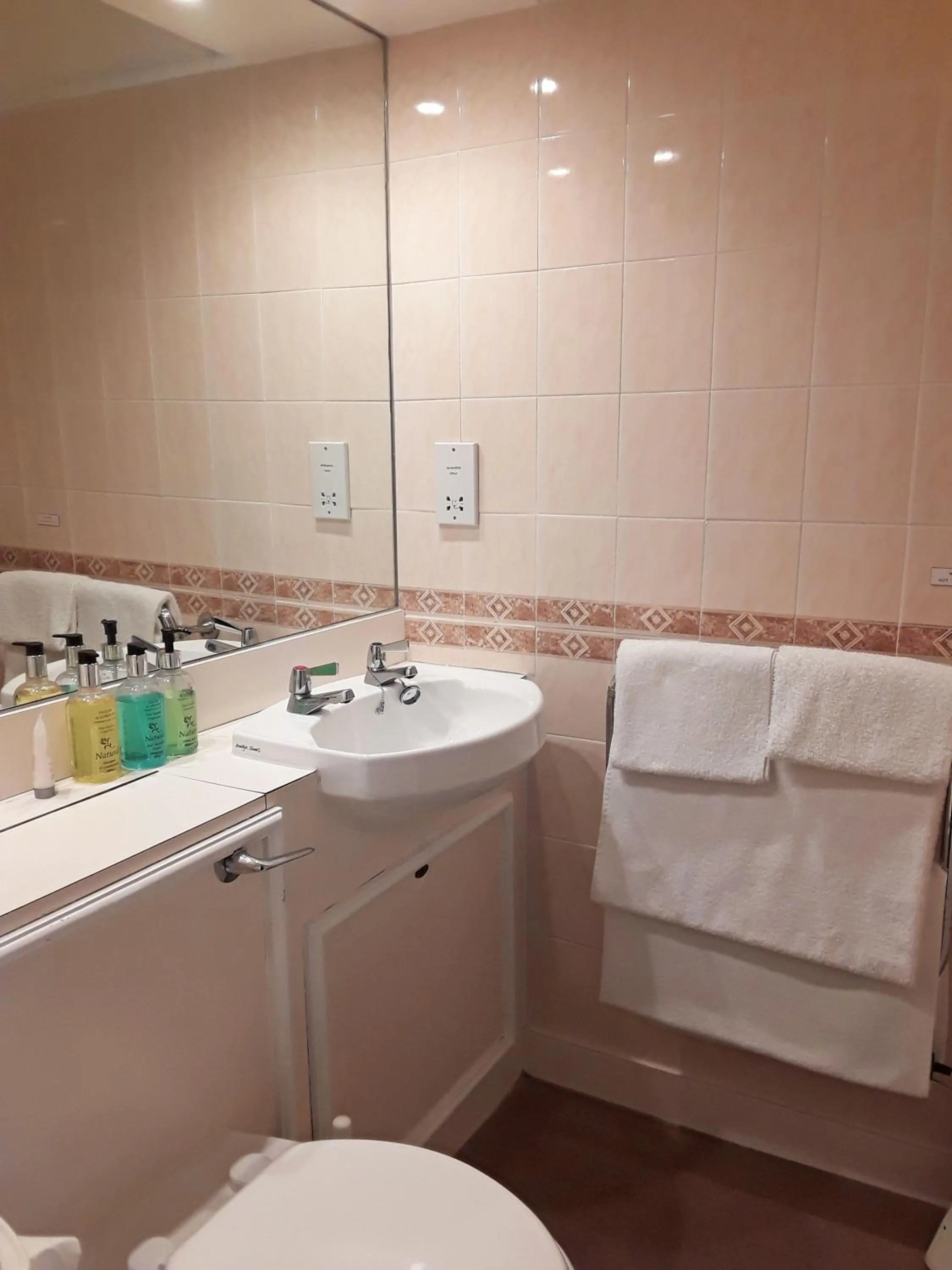 Other in The Cottage Hotel