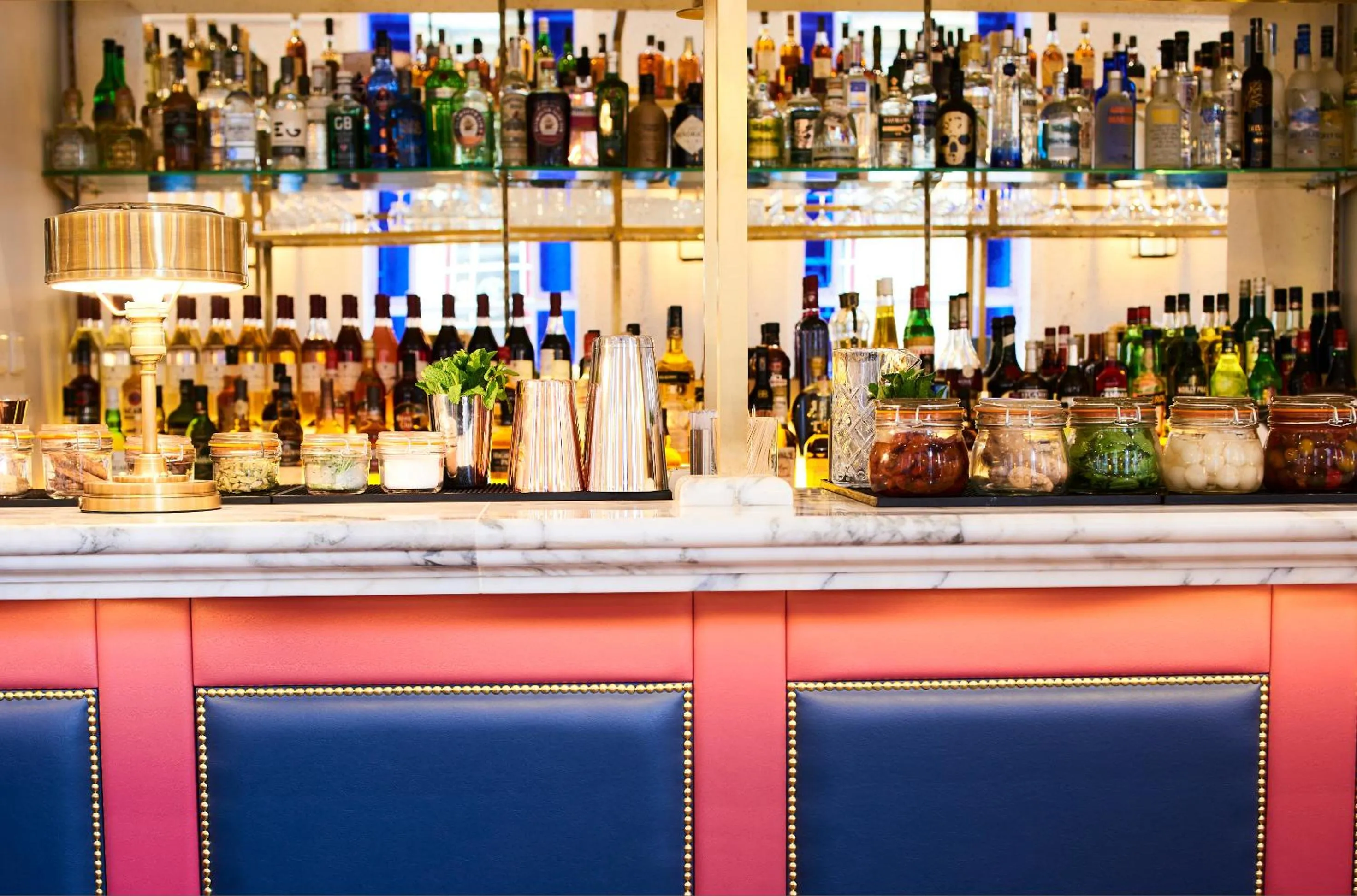 Lounge or bar in Harbour Hotel & Spa Bristol