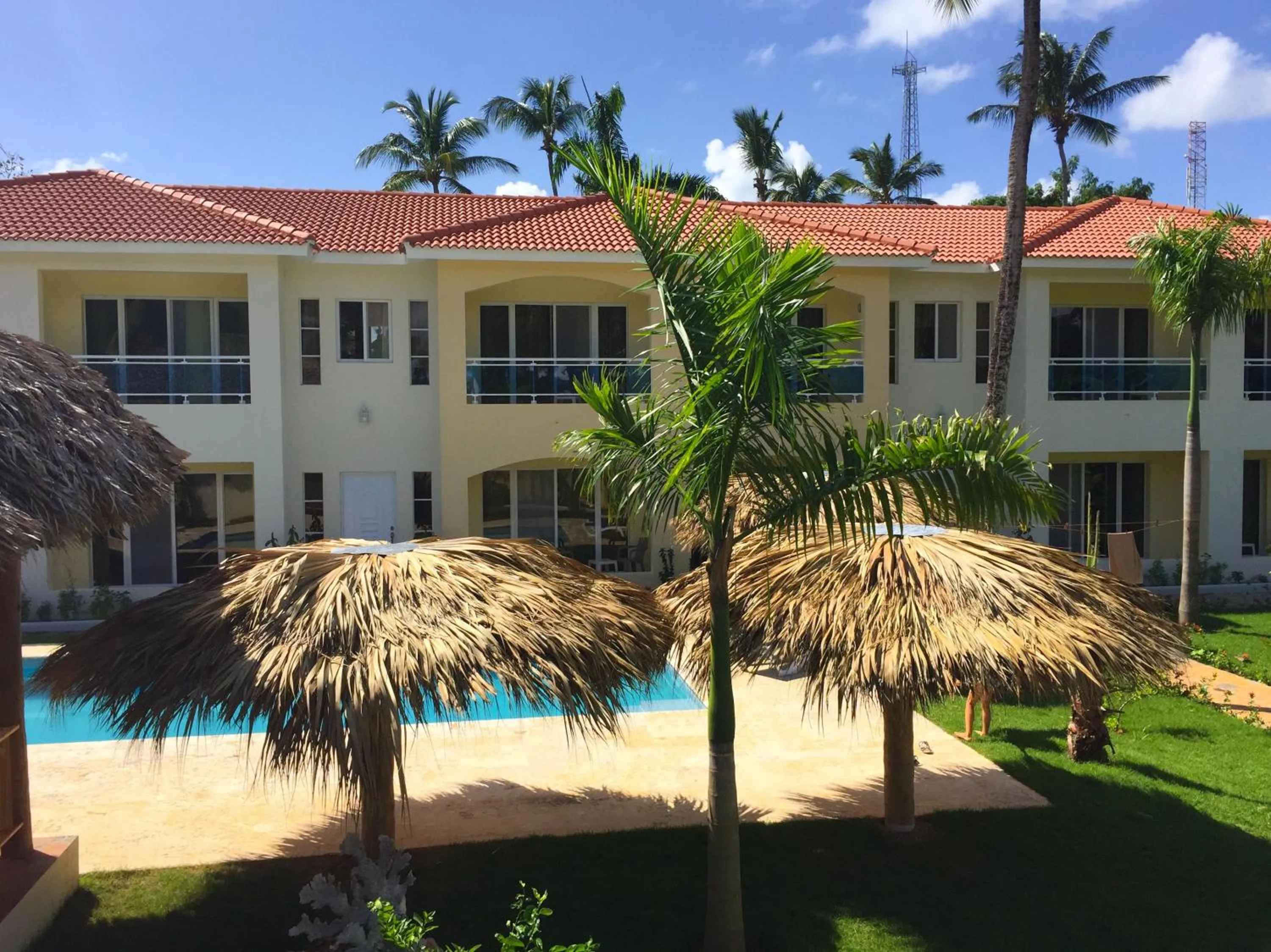 Facade/entrance in Las Galeras Hotel