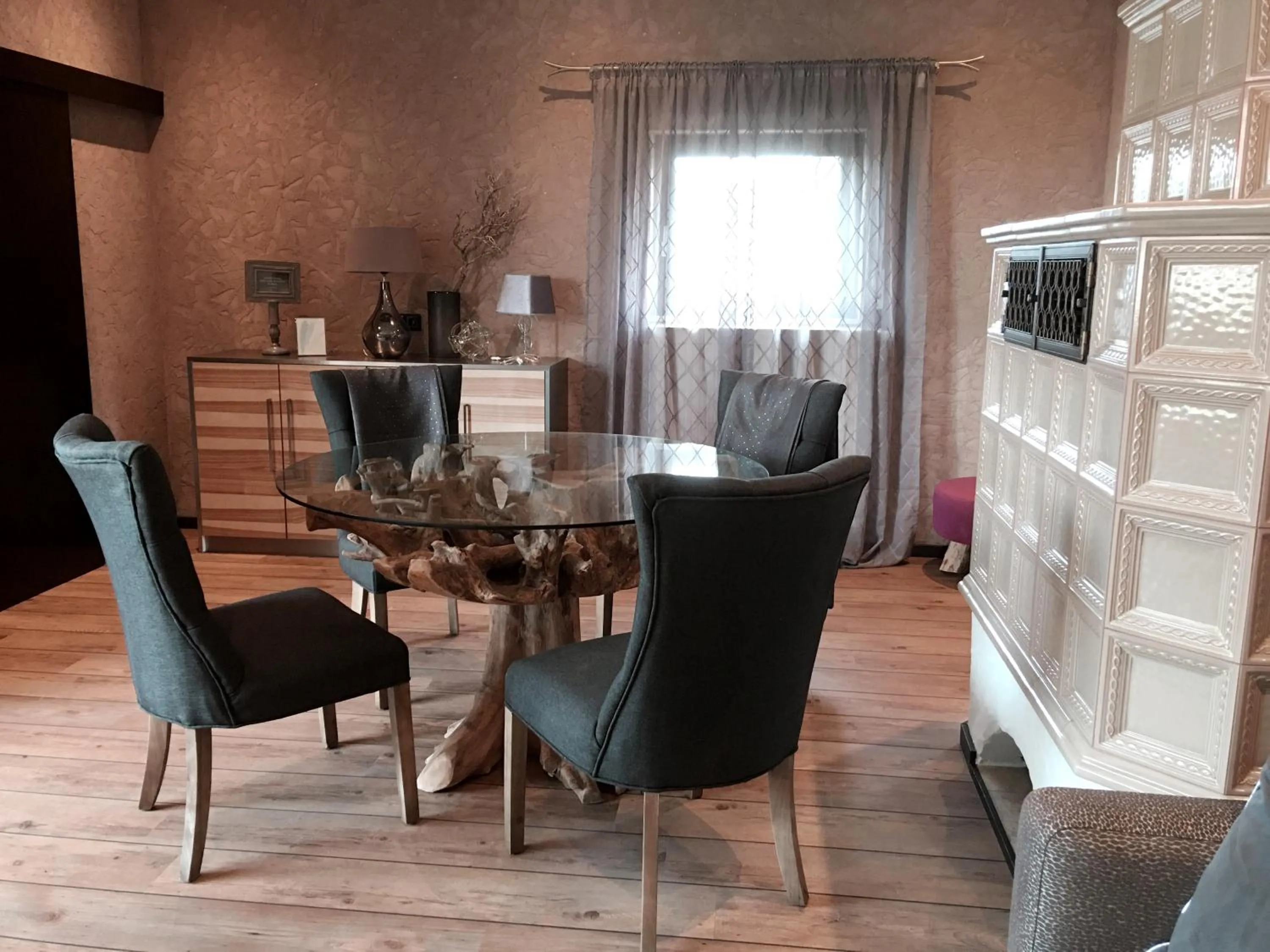 Photo of the whole room in Meiser Rosenstuben Hotel