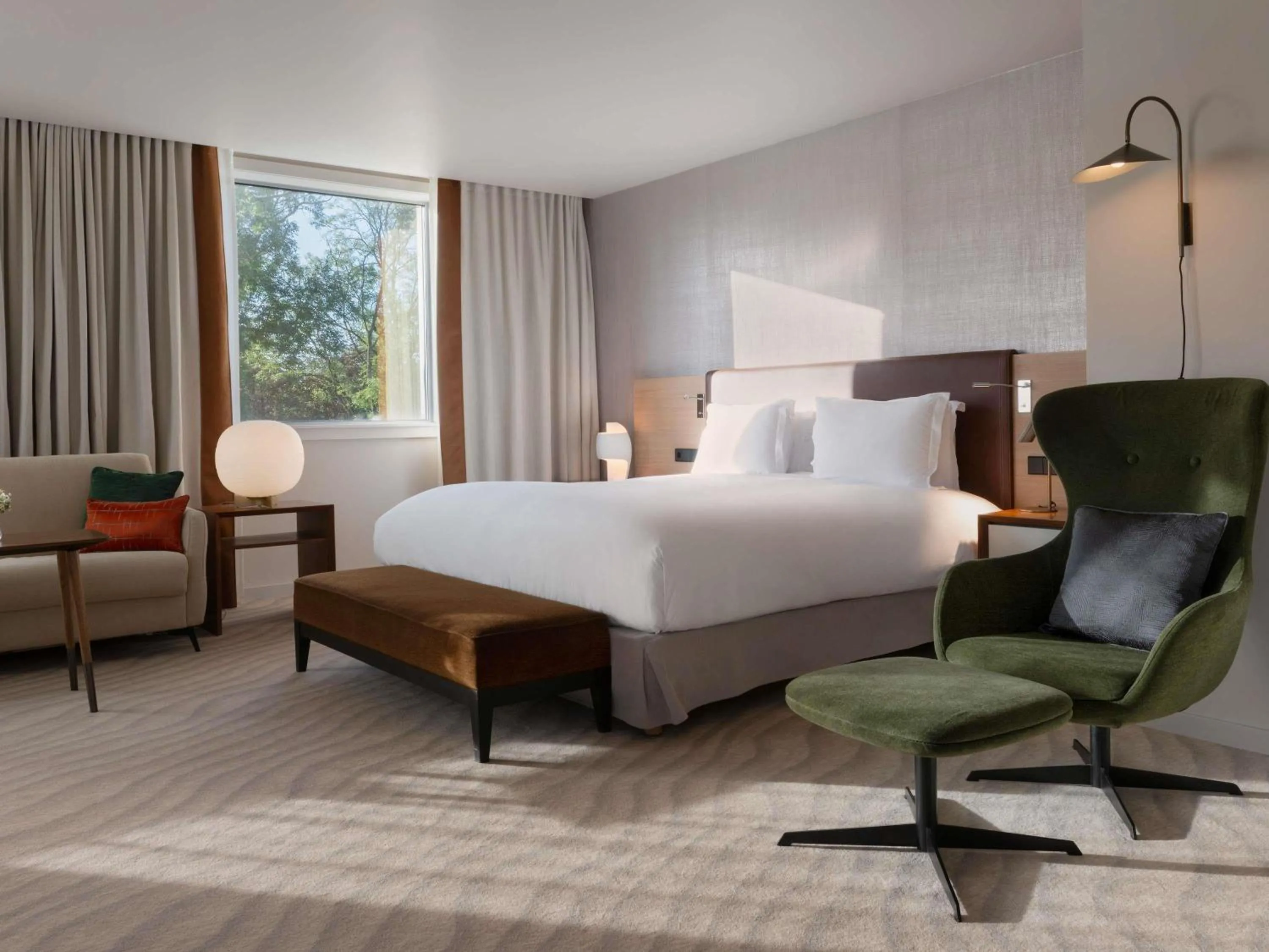 Bedroom, Bed in Sofitel Luxembourg Le Grand Ducal
