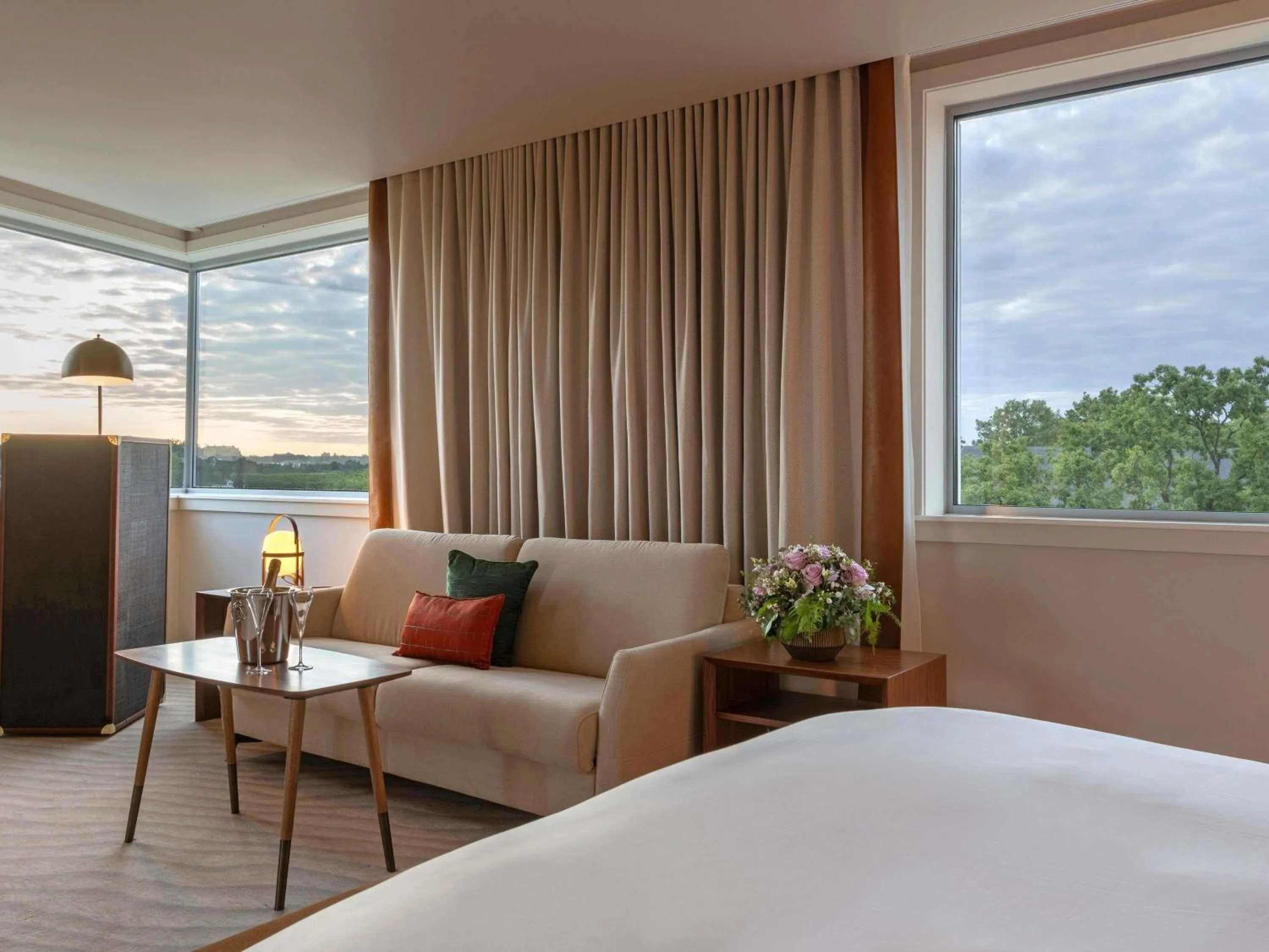 Bedroom, Bed in Sofitel Luxembourg Le Grand Ducal