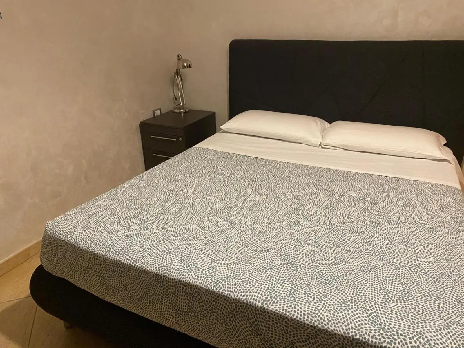 Studio Apartment with One Double Bed in Castiglione Residence Studio Apartment with One Double Bed in Castiglione Residence