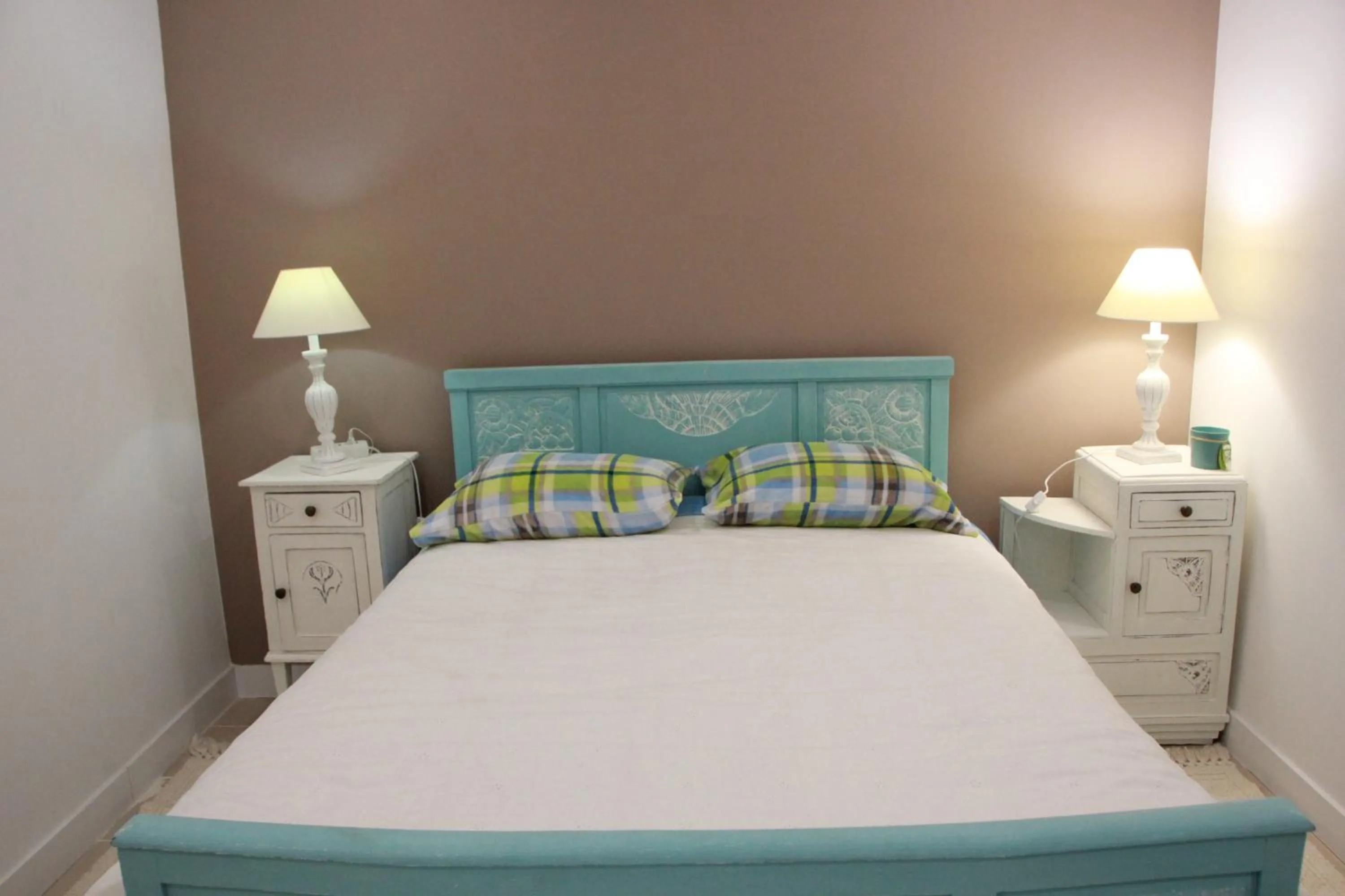 Bedroom, Bed in Quartos em vivenda serra da Estrela