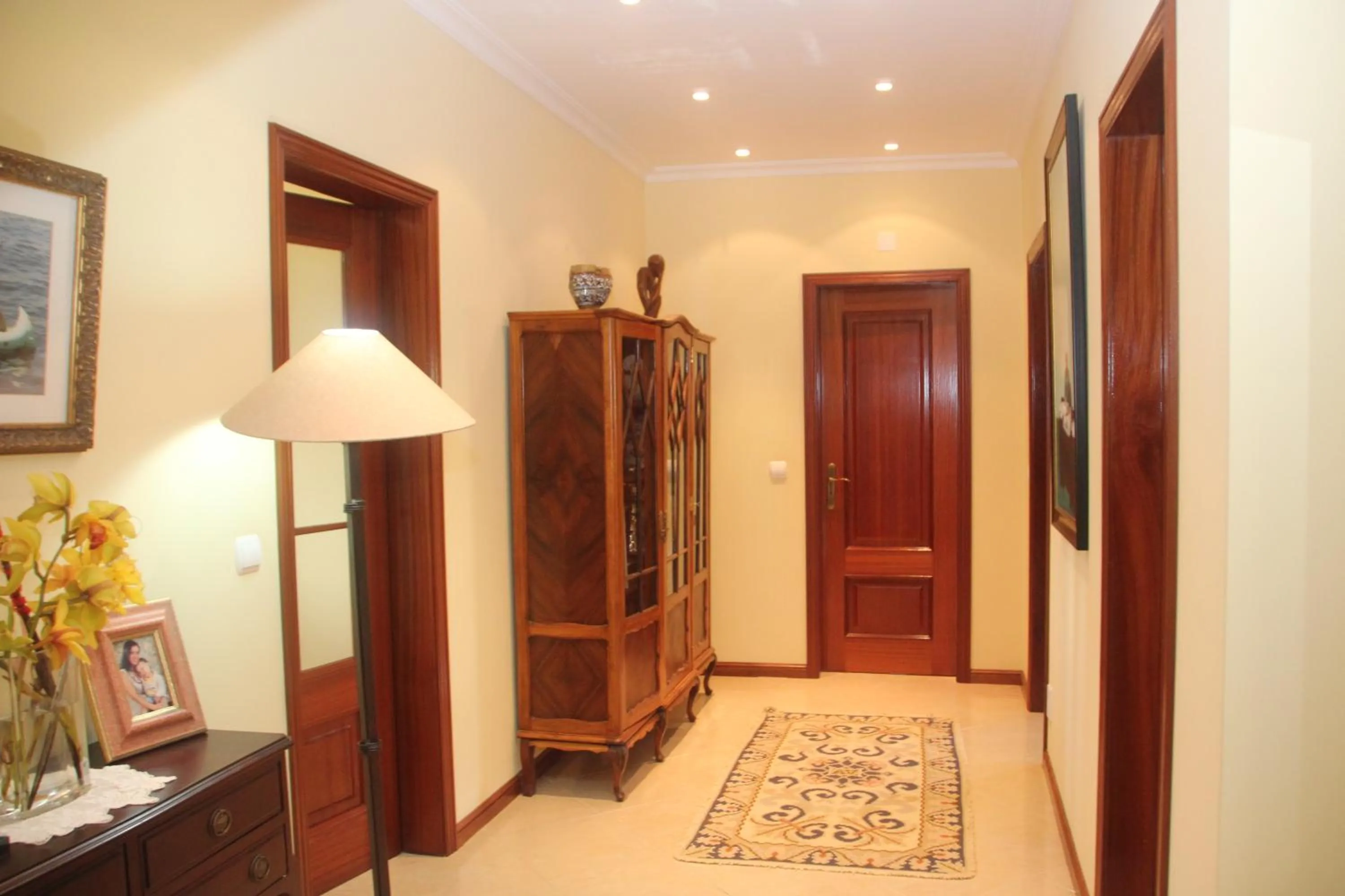 Library in Quartos em vivenda serra da Estrela