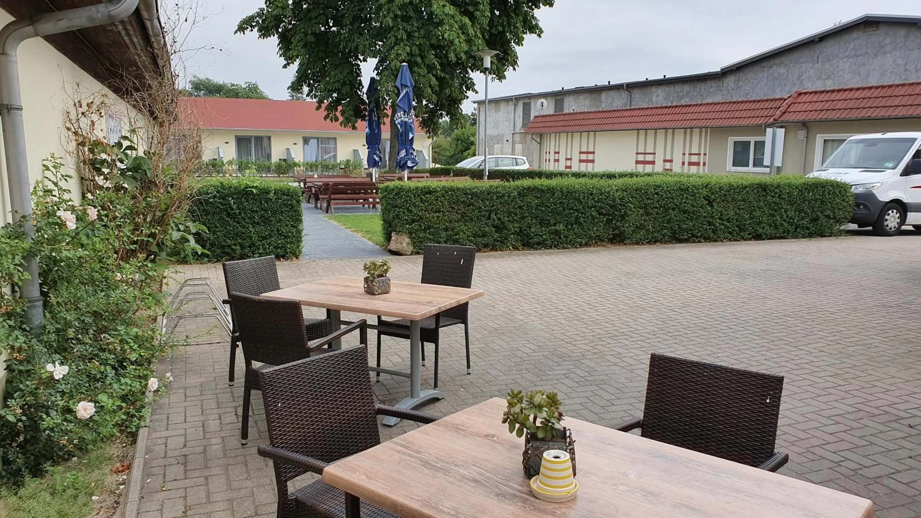 Patio in Hotel Stadt Magdeburg