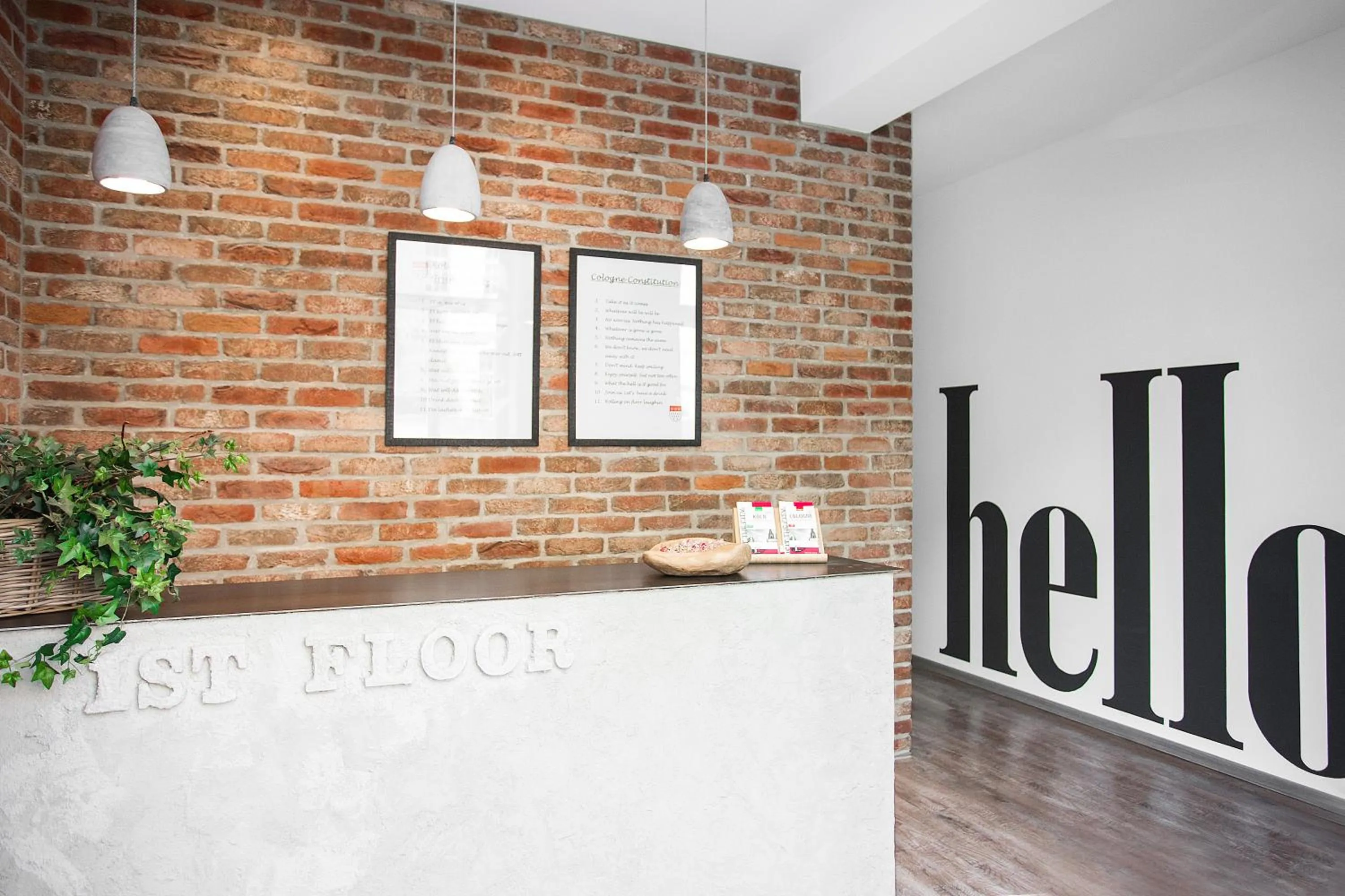 Lobby or reception in 1st Floor Köln 2