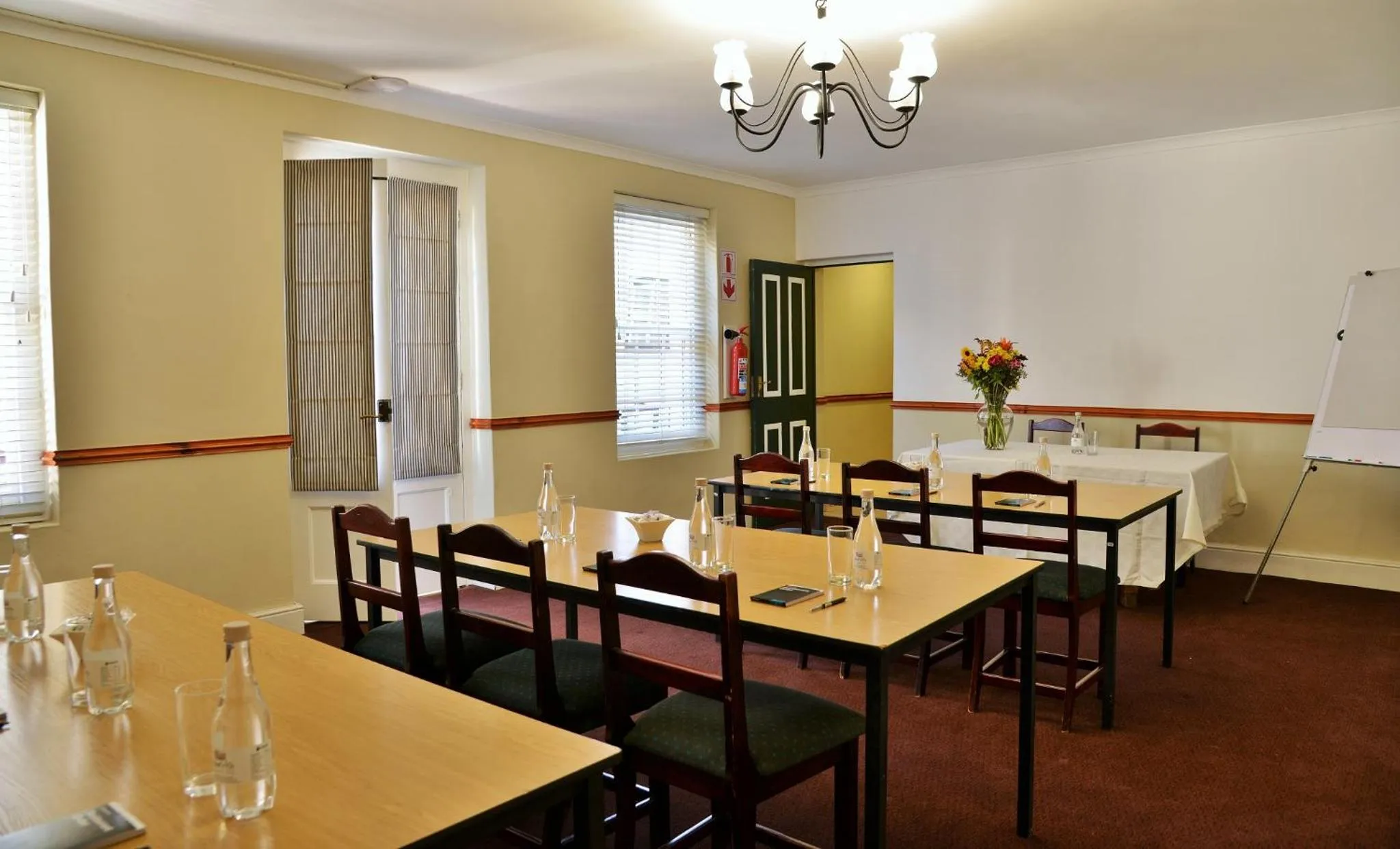 Business facilities in Mont d'Or Swartberg Hotel