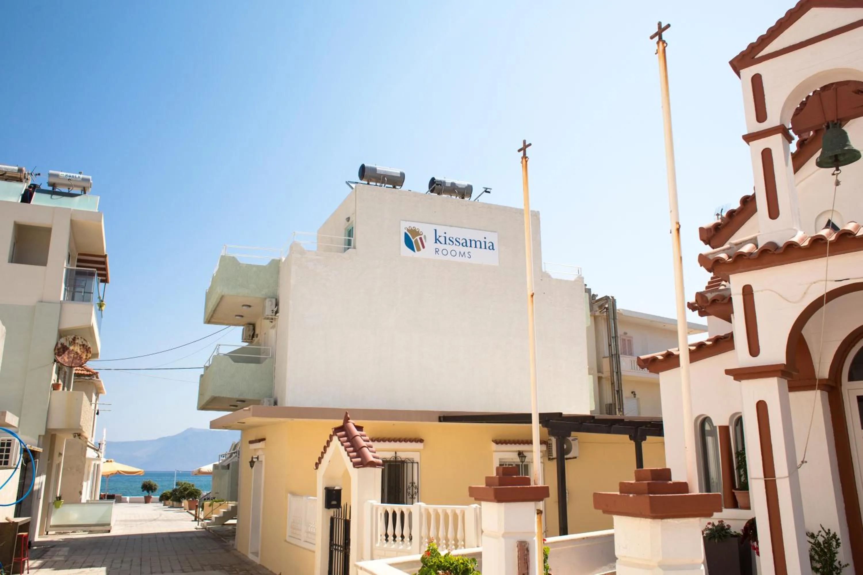 Property building in Kissamia - Self Check In Only - Next to Night Clubs