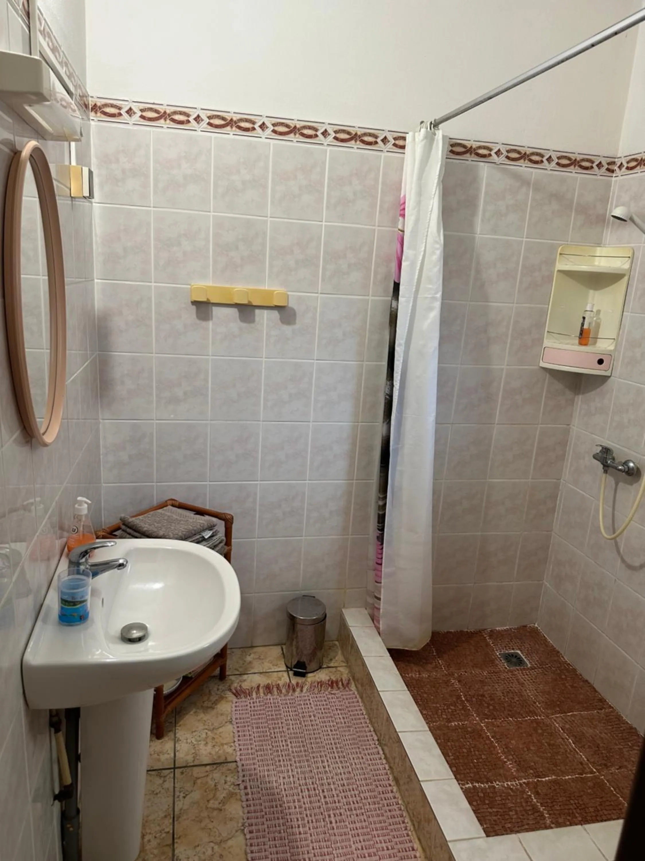 Bathroom in Zoiseaux Pays